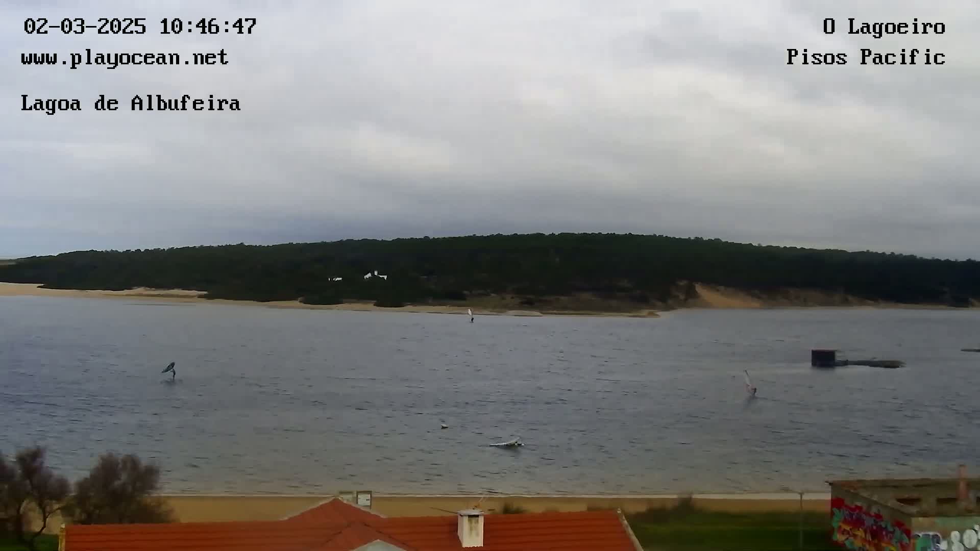 Lagoa de Albufeira Lake Wind Surf Live Cam - Sesimbra, Setubal, Portugal
