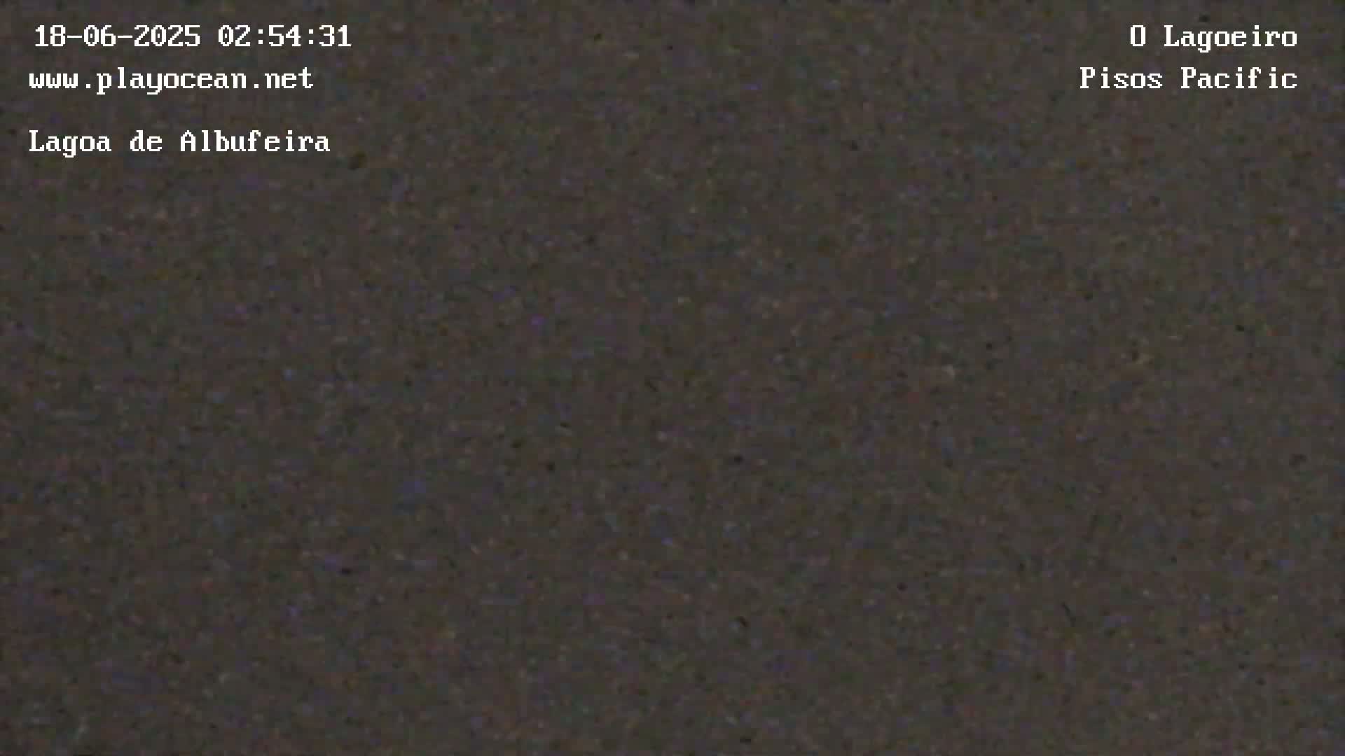 Lagoa de Albufeira Lake Wind Surf Live Cam - Sesimbra, Setubal, Lisbon, Portugal