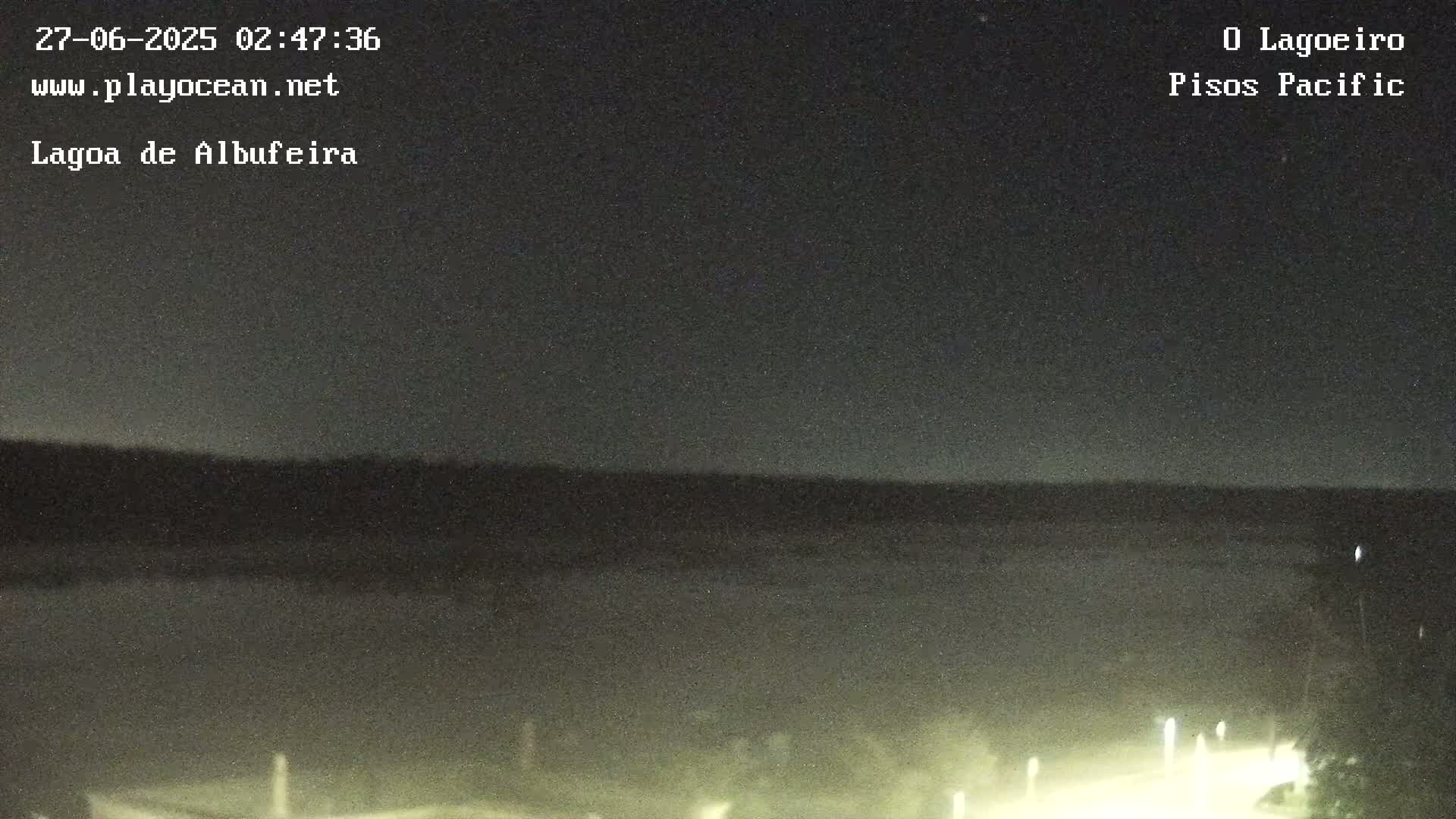 Lagoa de Albufeira Lake Wind Surf Live Cam - Sesimbra, Setubal, Lisbon, Portugal