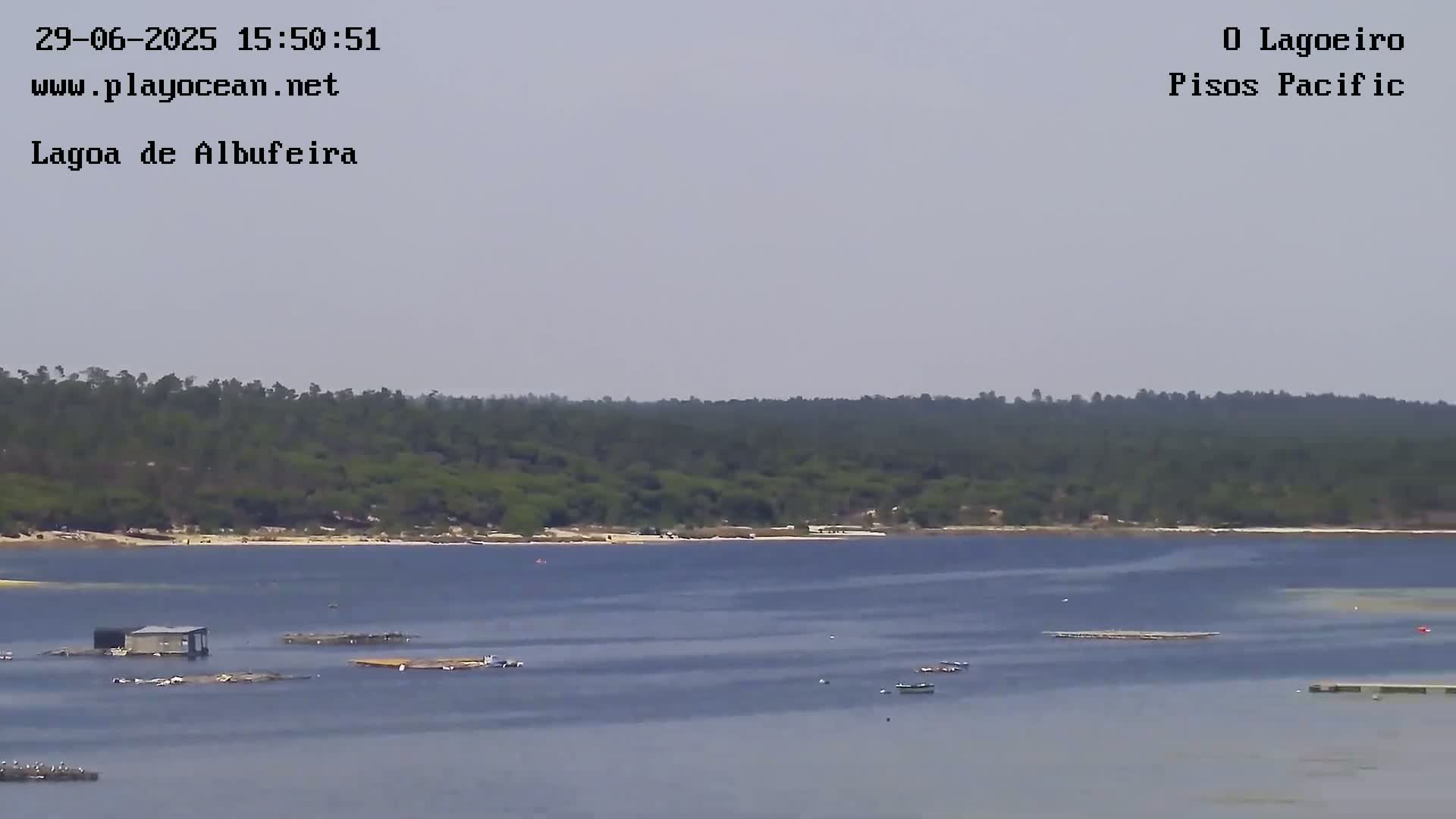Lagoa de Albufeira Lake Wind Surf Live Cam - Sesimbra, Setubal, Lisbon, Portugal