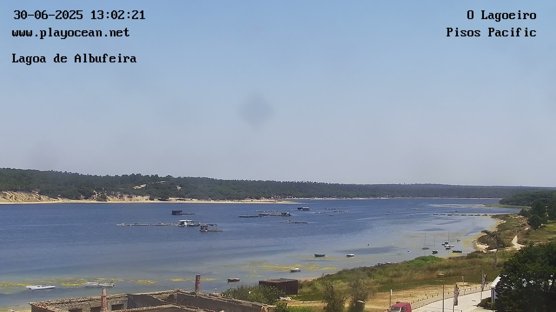Lagoa de Albufeira Lake Wind Surf Live Cam - Sesimbra, Setubal, Lisbon, Portugal