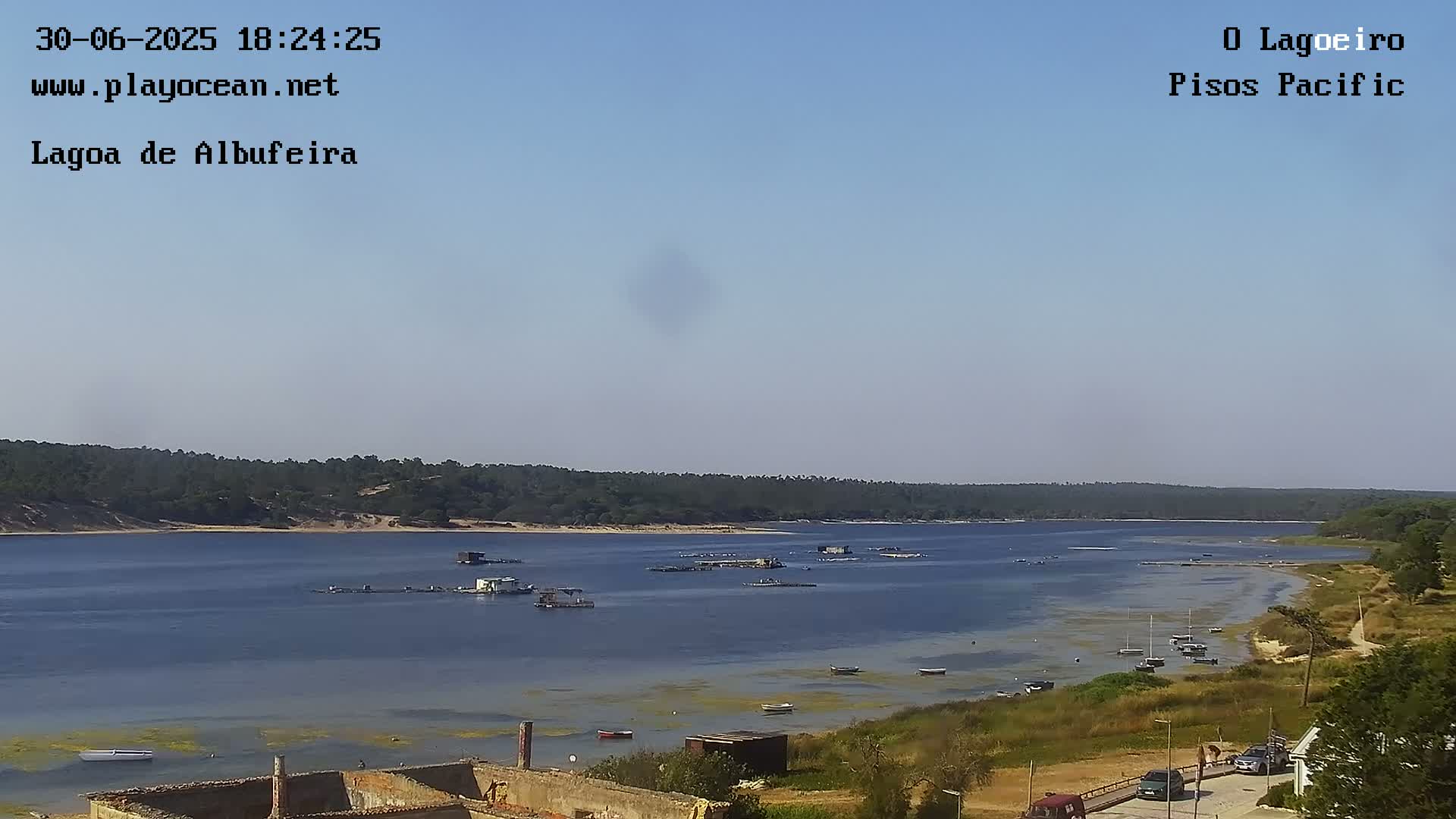 Lagoa de Albufeira Lake Wind Surf Live Cam - Sesimbra, Setubal, Lisbon, Portugal