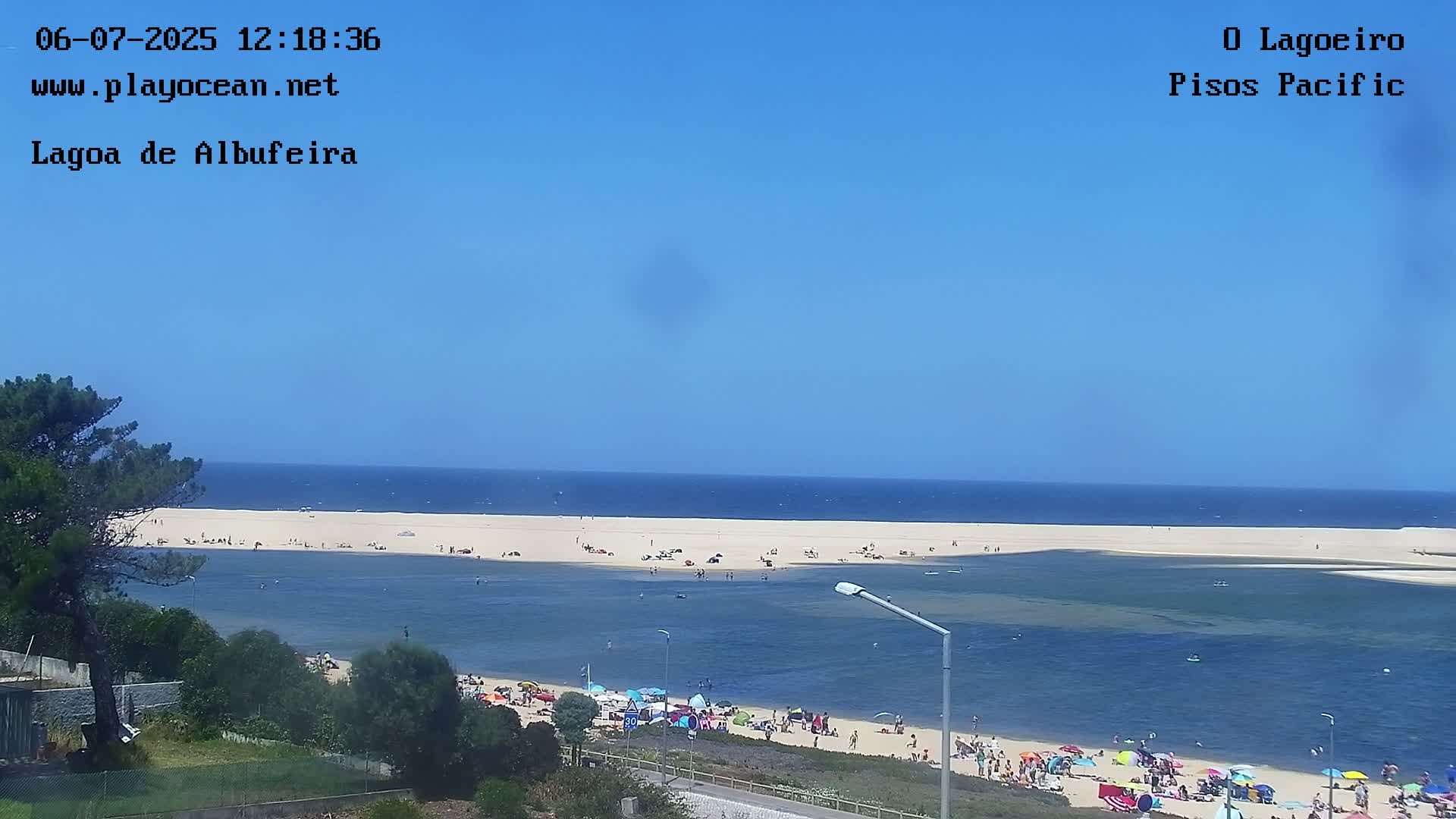 Lagoa de Albufeira Lake Wind Surf Live Cam - Sesimbra, Setubal, Lisbon, Portugal