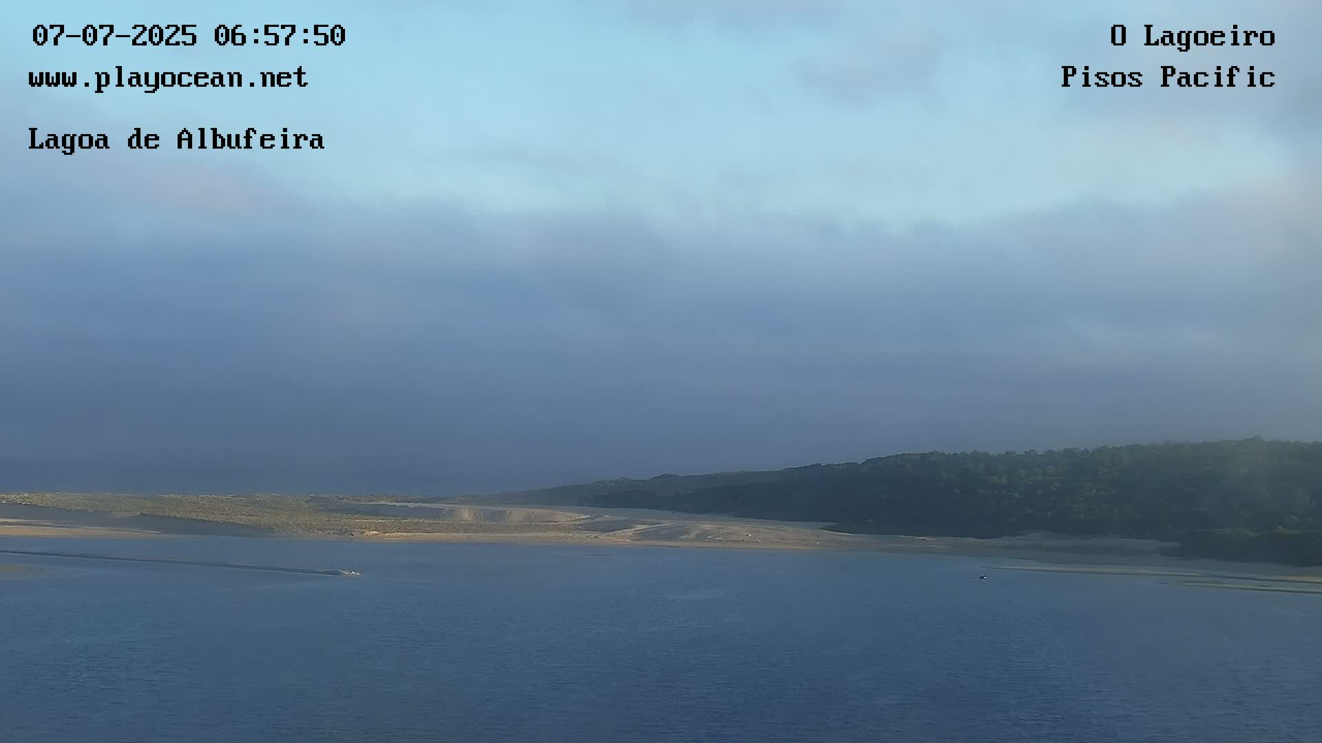 Lagoa de Albufeira Lake Wind Surf Live Cam - Sesimbra, Setubal, Lisbon, Portugal