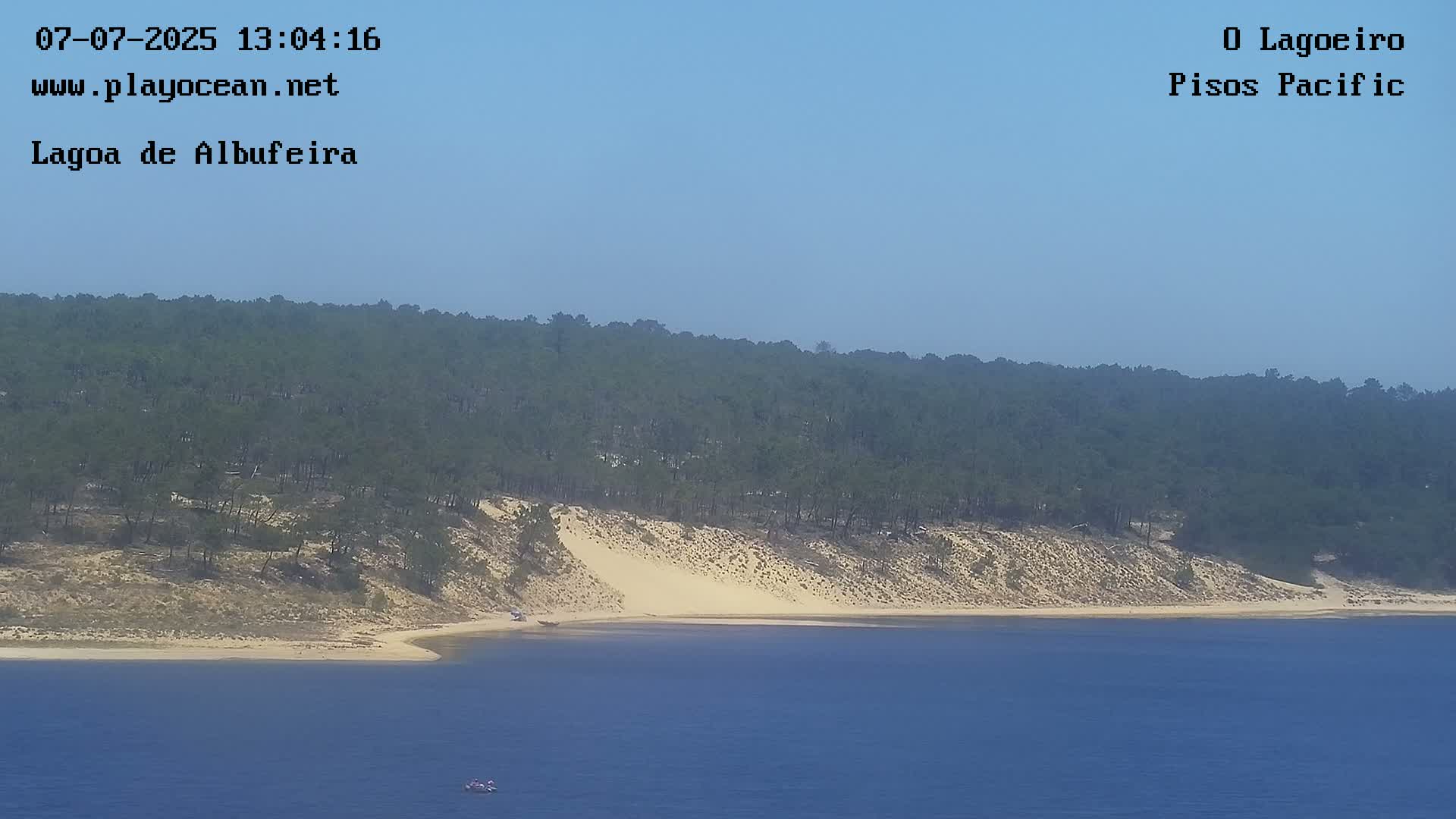 Lagoa de Albufeira Lake Wind Surf Live Cam - Sesimbra, Setubal, Lisbon, Portugal