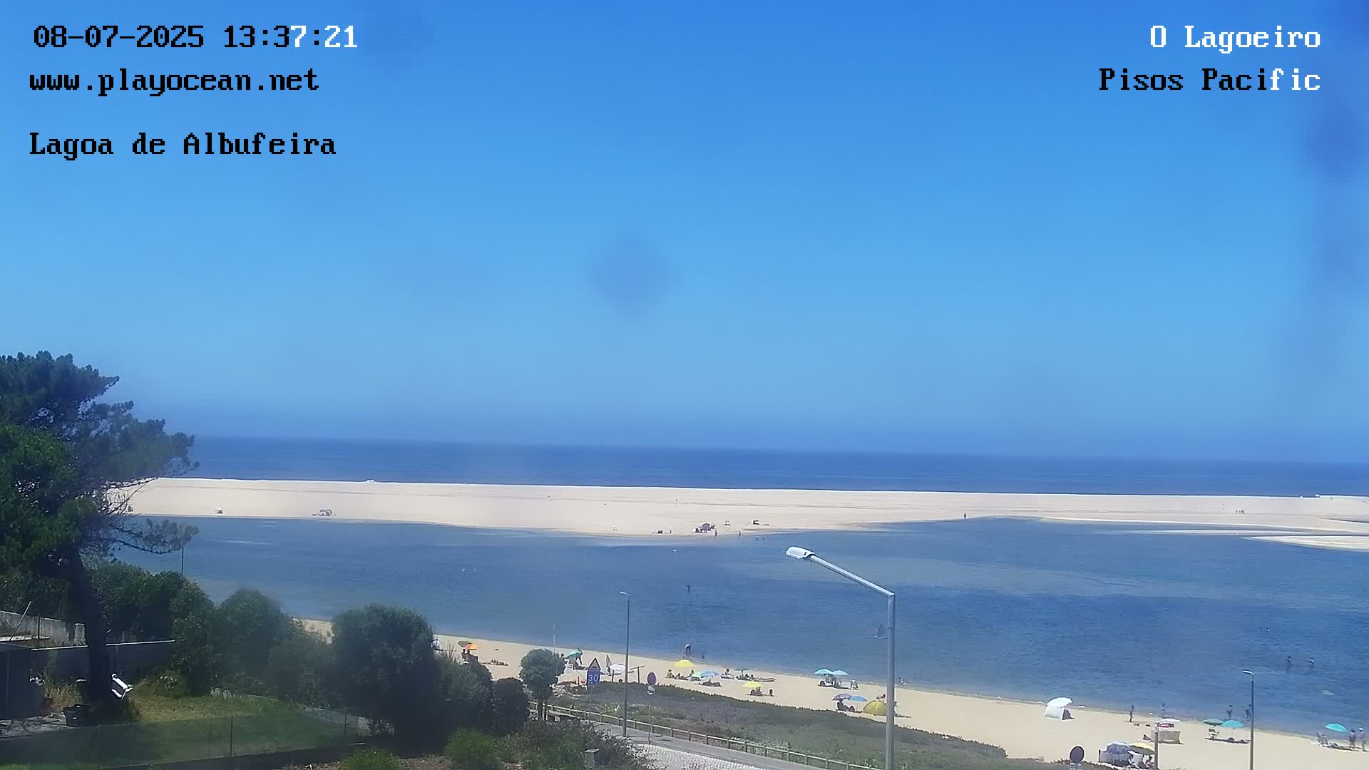 Lagoa de Albufeira Lake Wind Surf Live Cam - Sesimbra, Setubal, Lisbon, Portugal