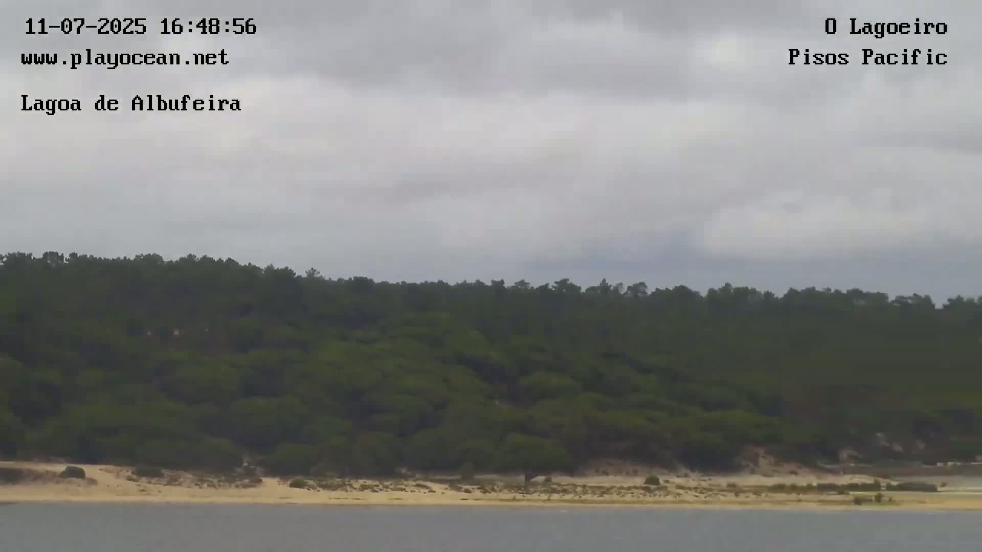 Lagoa de Albufeira Lake Wind Surf Live Cam - Sesimbra, Setubal, Lisbon, Portugal
