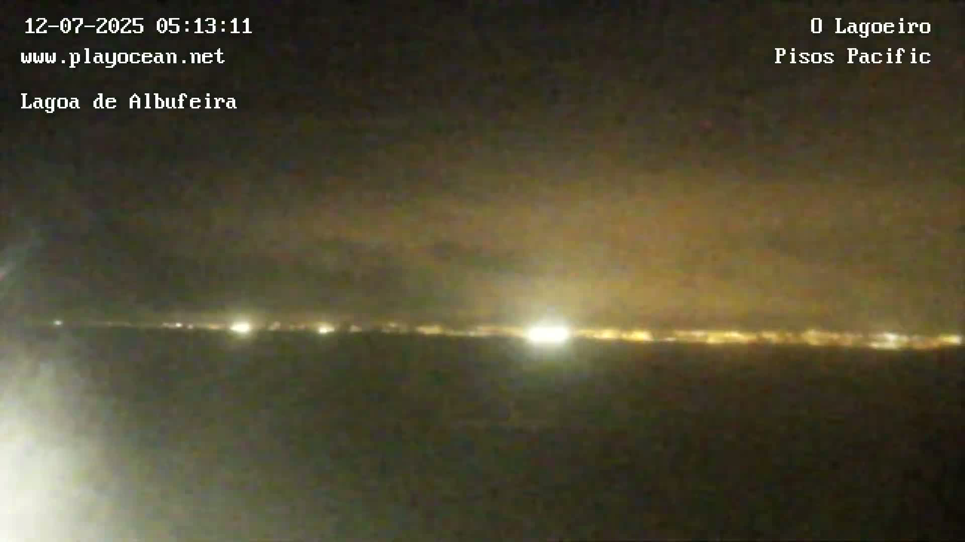 Lagoa de Albufeira Lake Wind Surf Live Cam - Sesimbra, Setubal, Lisbon, Portugal