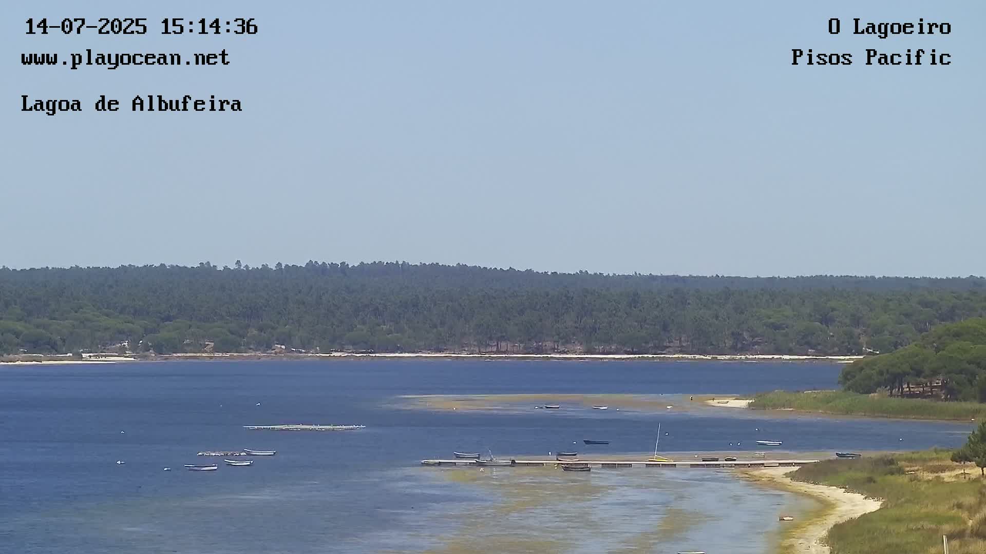 Lagoa de Albufeira Lake Wind Surf Live Cam - Sesimbra, Setubal, Lisbon, Portugal
