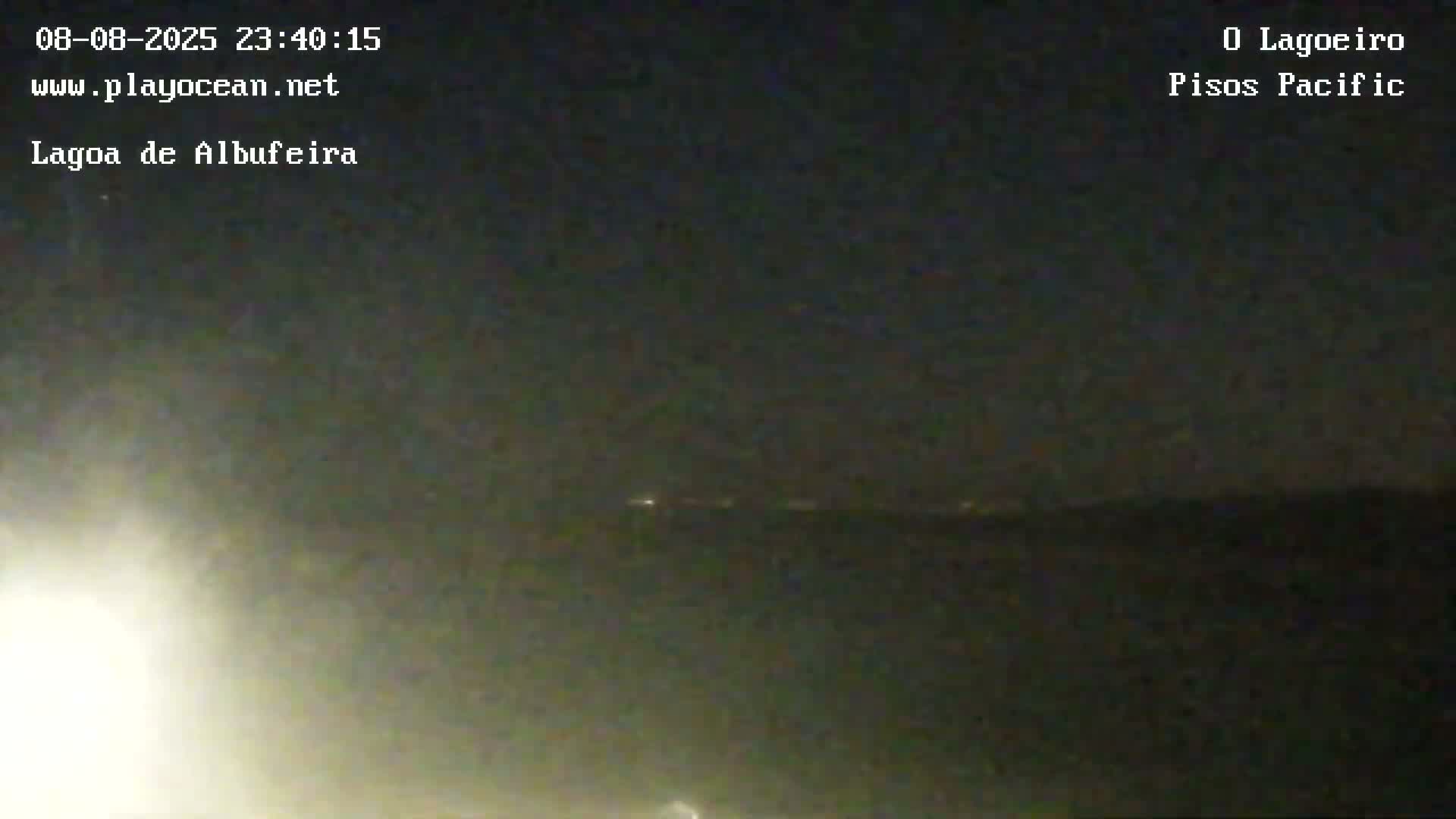 Lagoa de Albufeira Lake Wind Surf Live Cam - Sesimbra, Setubal, Lisbon, Portugal