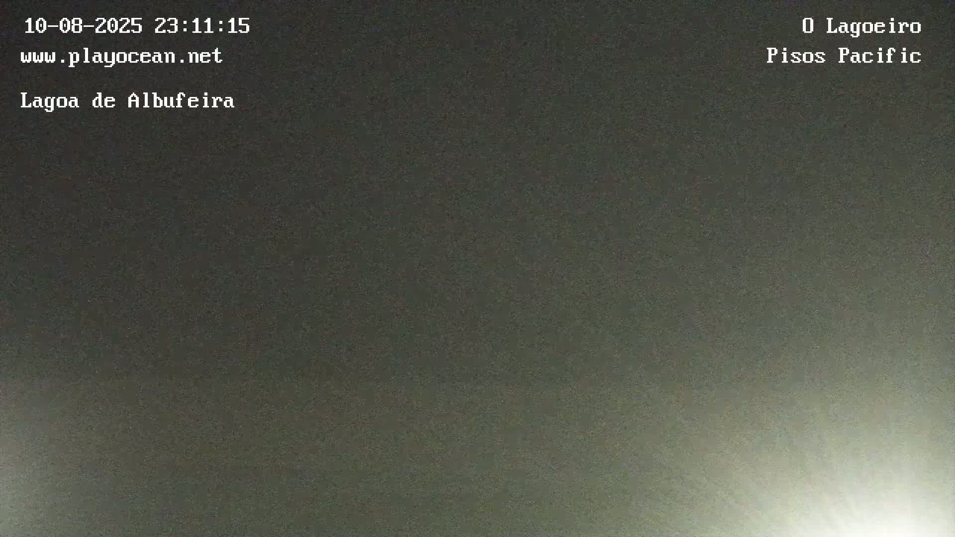Lagoa de Albufeira Lake Wind Surf Live Cam - Sesimbra, Setubal, Lisbon, Portugal