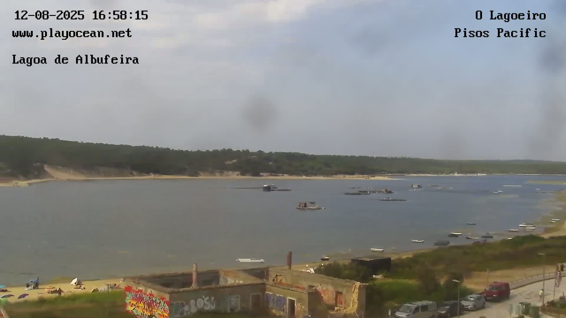 Lagoa de Albufeira Lake Wind Surf Live Cam - Sesimbra, Setubal, Lisbon, Portugal