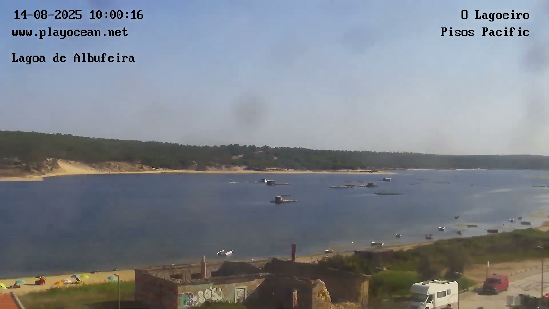 Lagoa de Albufeira Lake Wind Surf Live Cam - Sesimbra, Setubal, Lisbon, Portugal