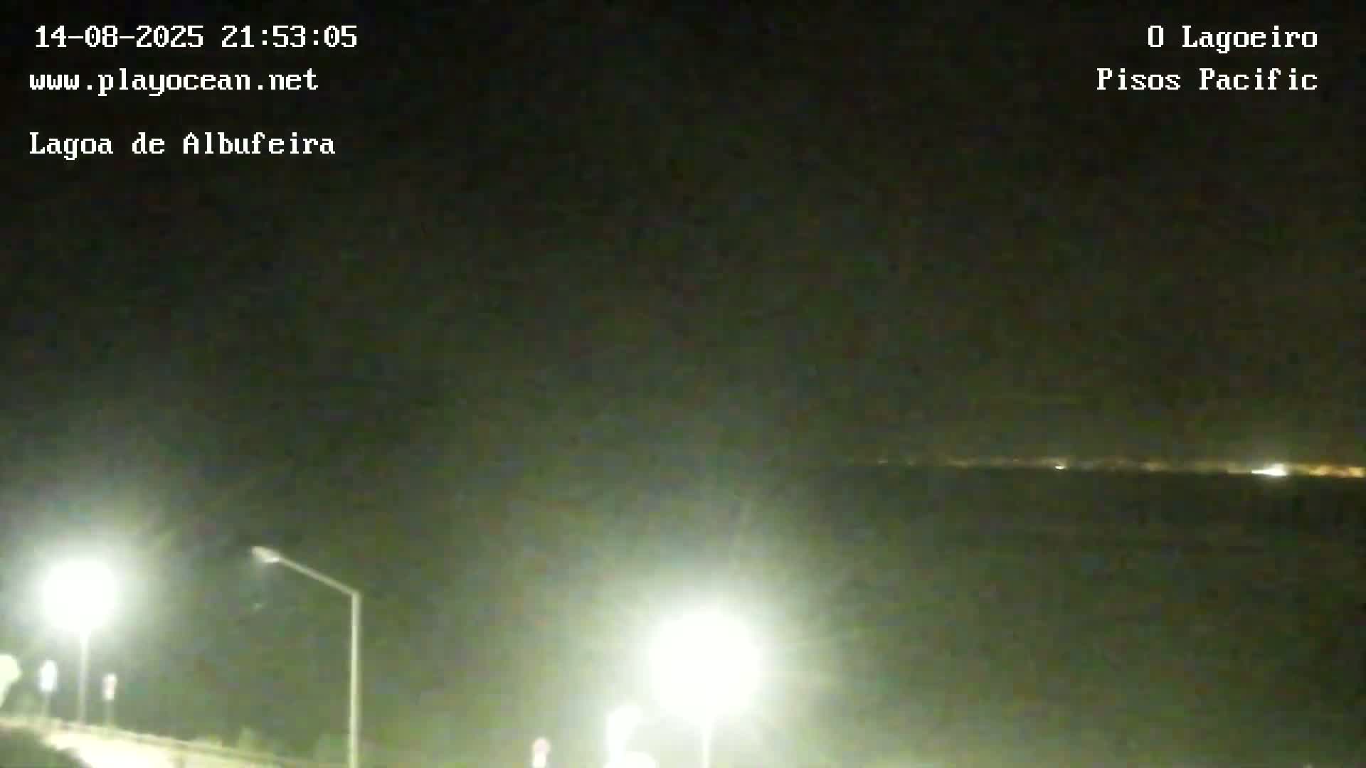 Lagoa de Albufeira Lake Wind Surf Live Cam - Sesimbra, Setubal, Lisbon, Portugal