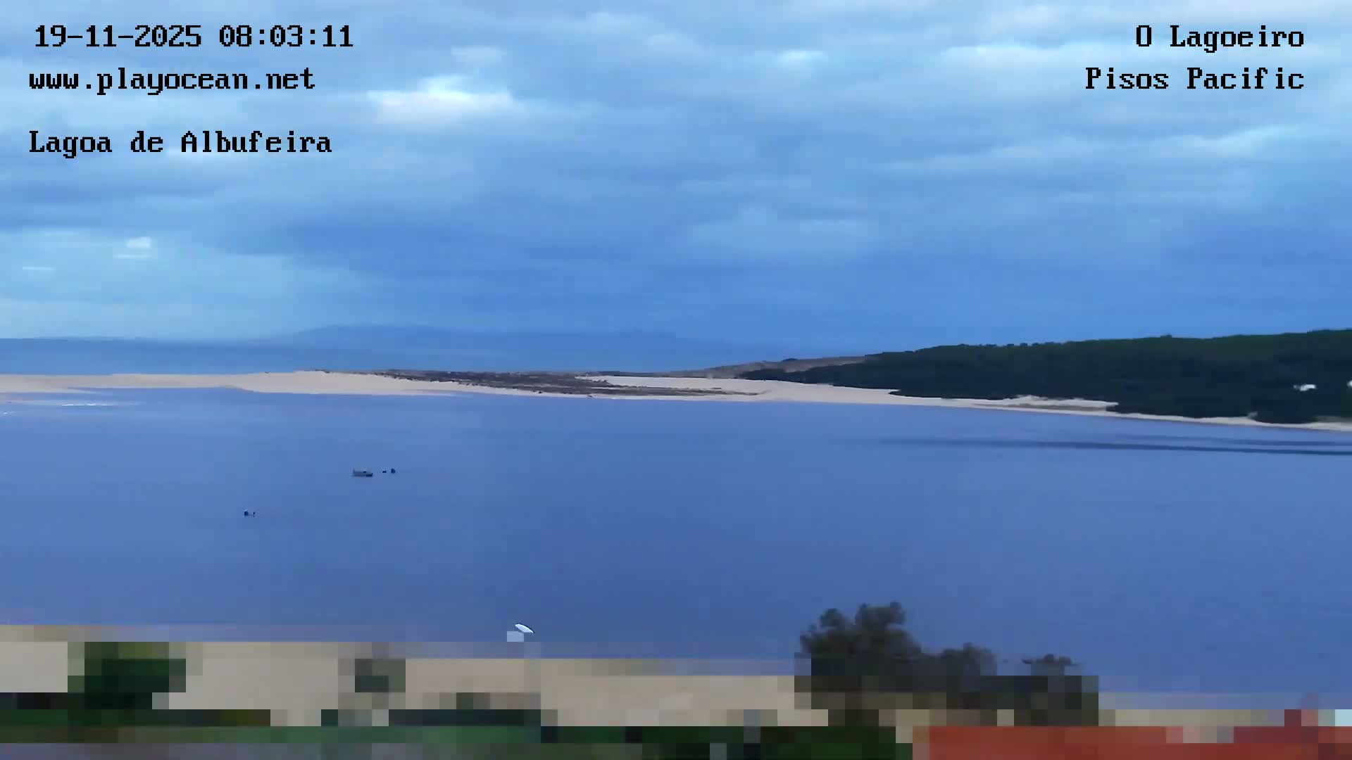 Lagoa de Albufeira Lake Wind Surf Live Cam - Sesimbra, Setubal, Lisbon, Portugal