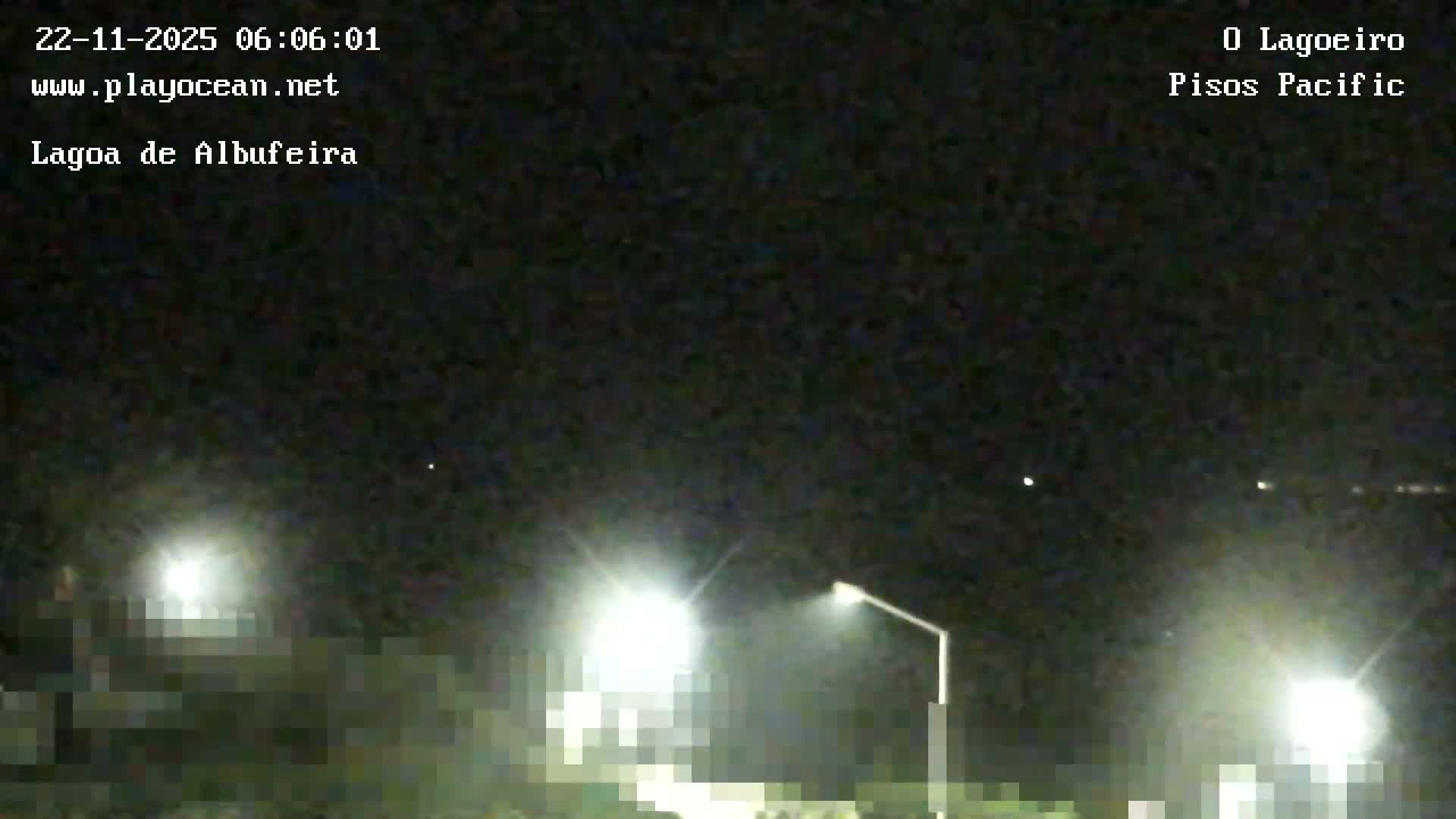 Lagoa de Albufeira Lake Wind Surf Live Cam - Sesimbra, Setubal, Lisbon, Portugal