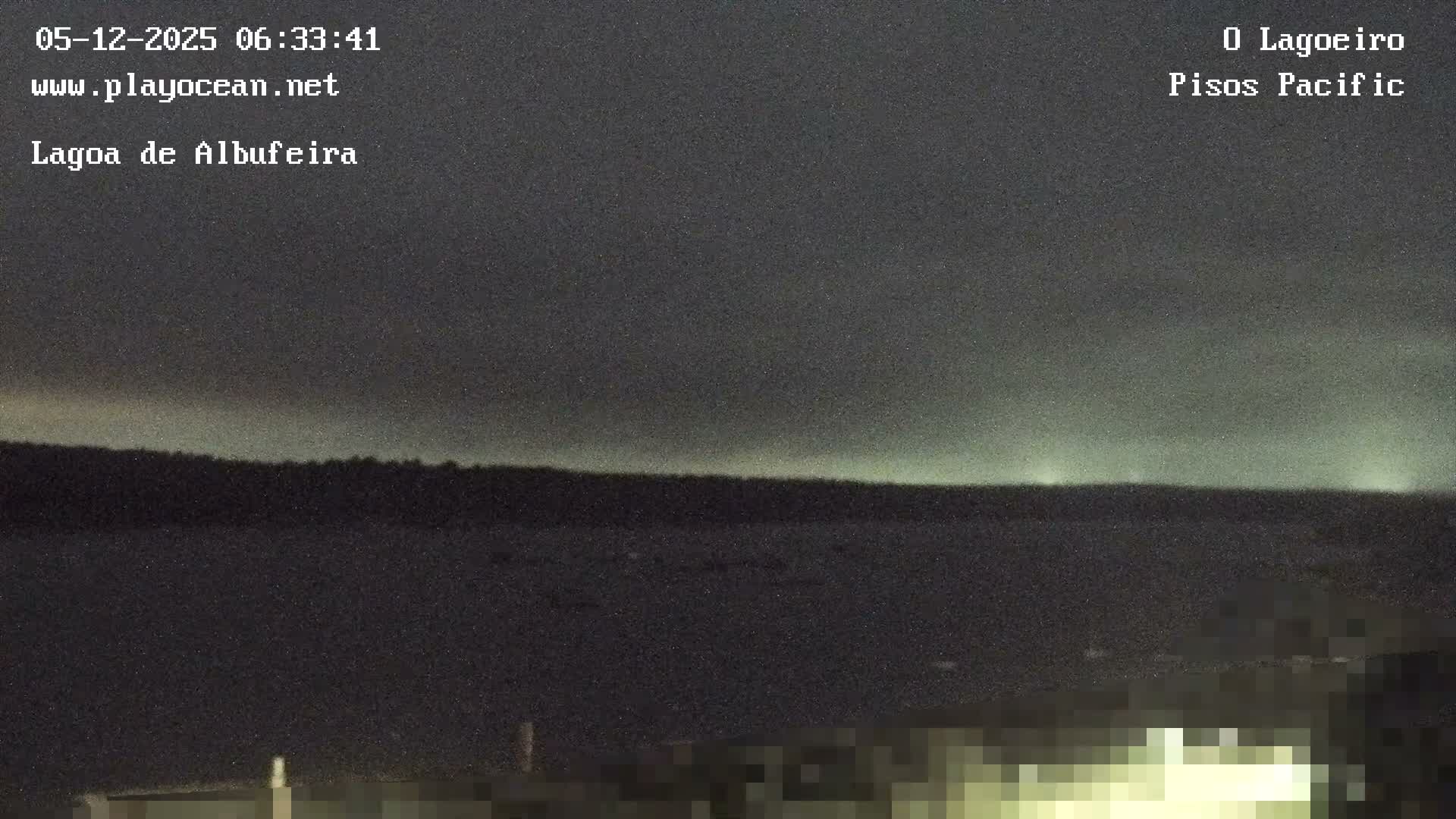 Lagoa de Albufeira Lake Wind Surf Live Cam - Sesimbra, Setubal, Lisbon, Portugal