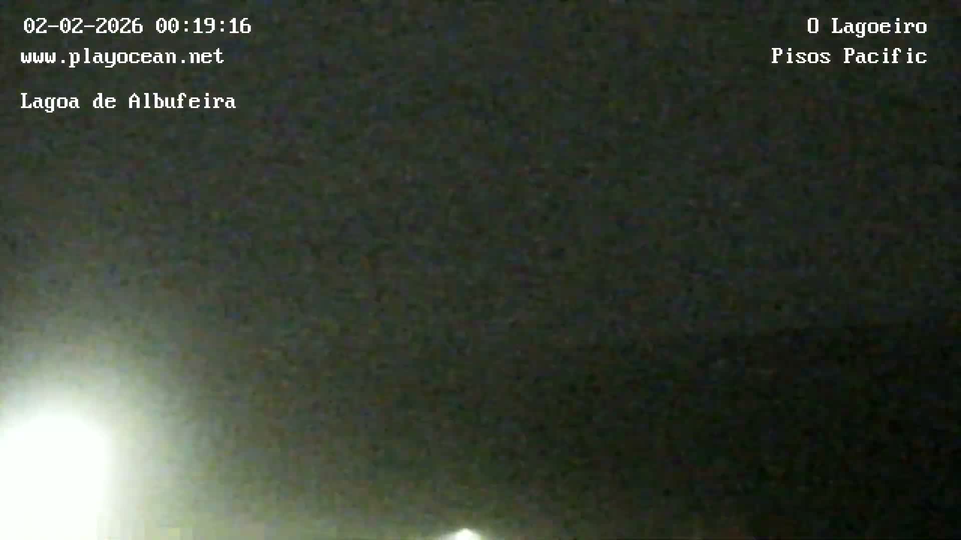 Lagoa de Albufeira Lake Wind Surf Live Cam - Sesimbra, Setubal, Lisbon, Portugal