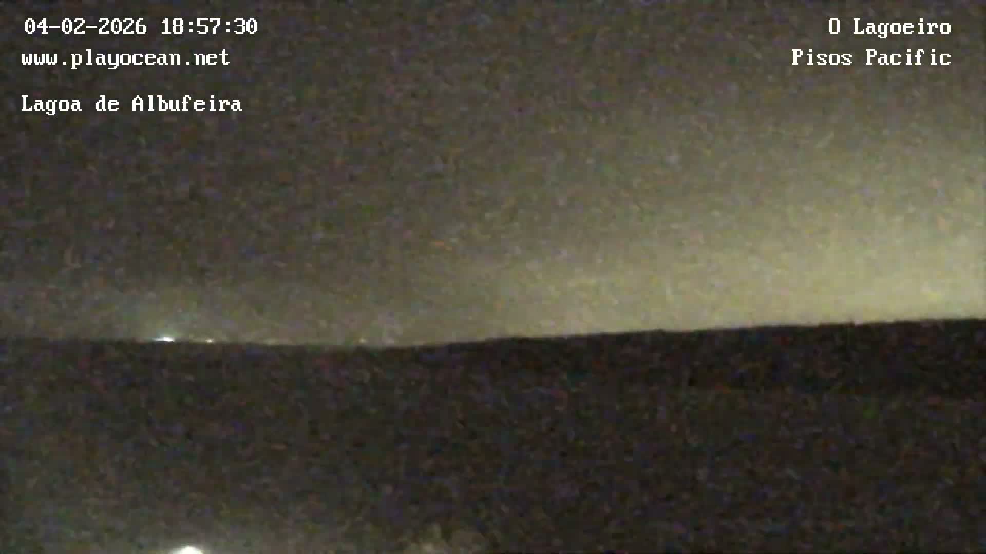 Lagoa de Albufeira Lake Wind Surf Live Cam - Sesimbra, Setubal, Lisbon, Portugal