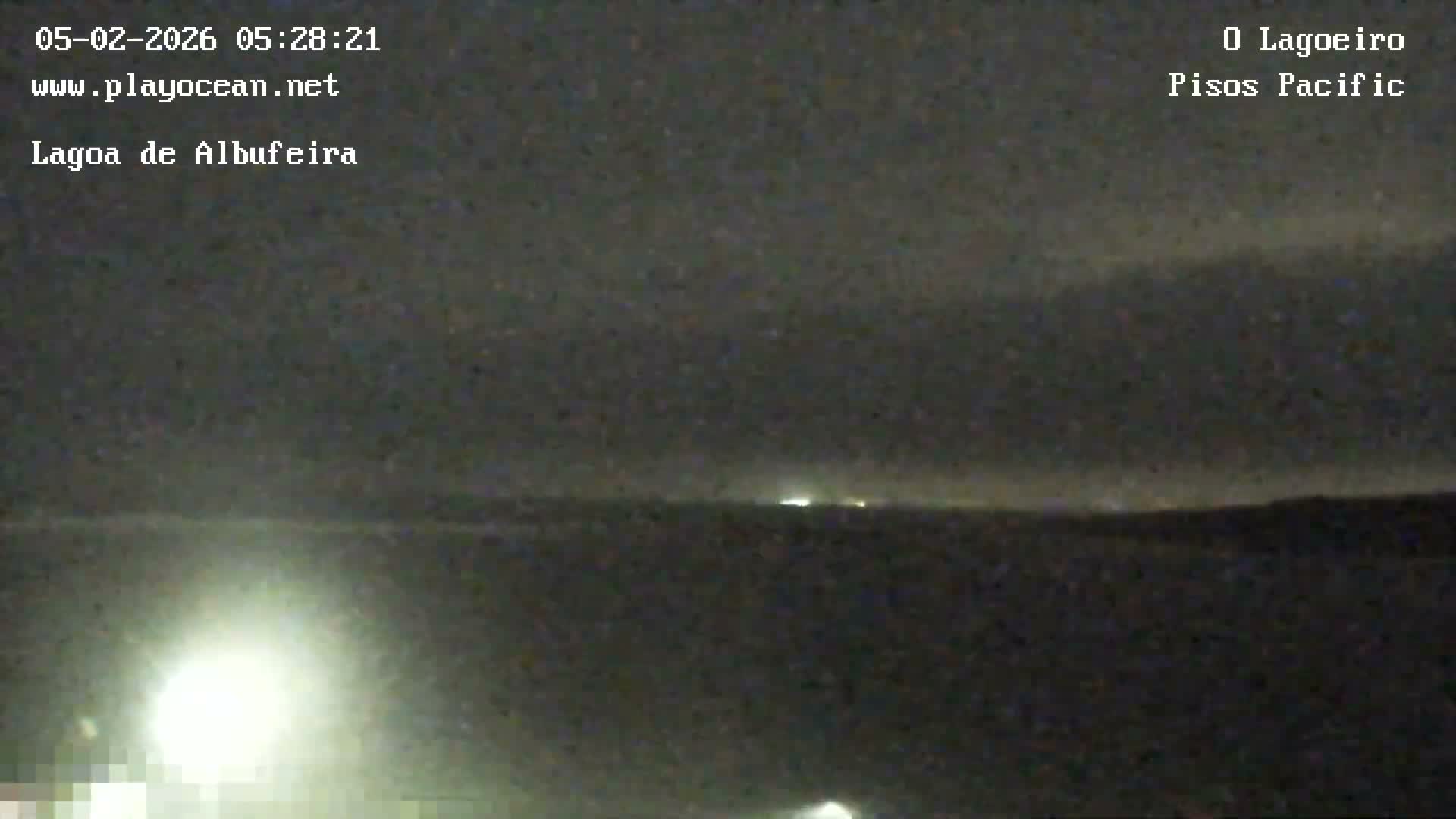 Lagoa de Albufeira Lake Wind Surf Live Cam - Sesimbra, Setubal, Lisbon, Portugal