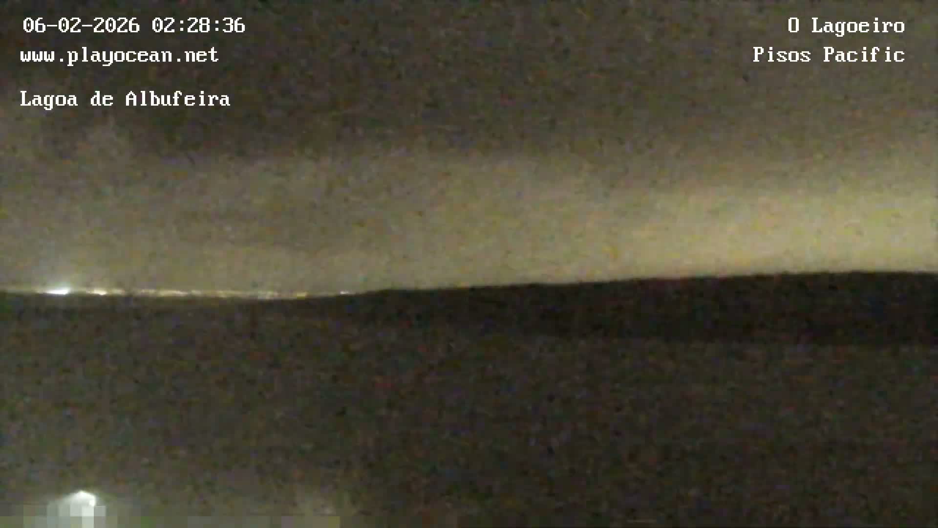 Lagoa de Albufeira Lake Wind Surf Live Cam - Sesimbra, Setubal, Lisbon, Portugal