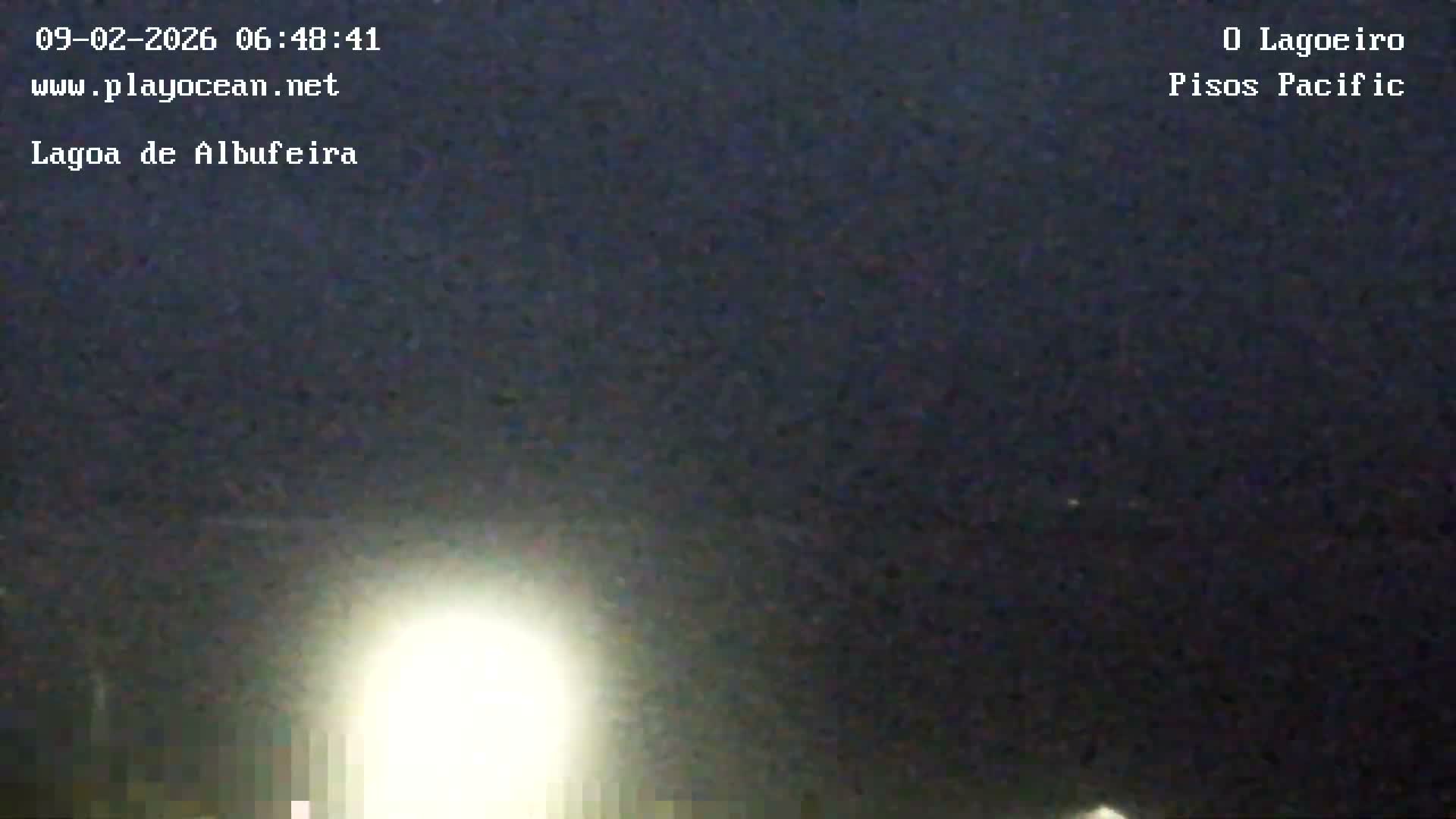 Lagoa de Albufeira Lake Wind Surf Live Cam - Sesimbra, Setubal, Lisbon, Portugal
