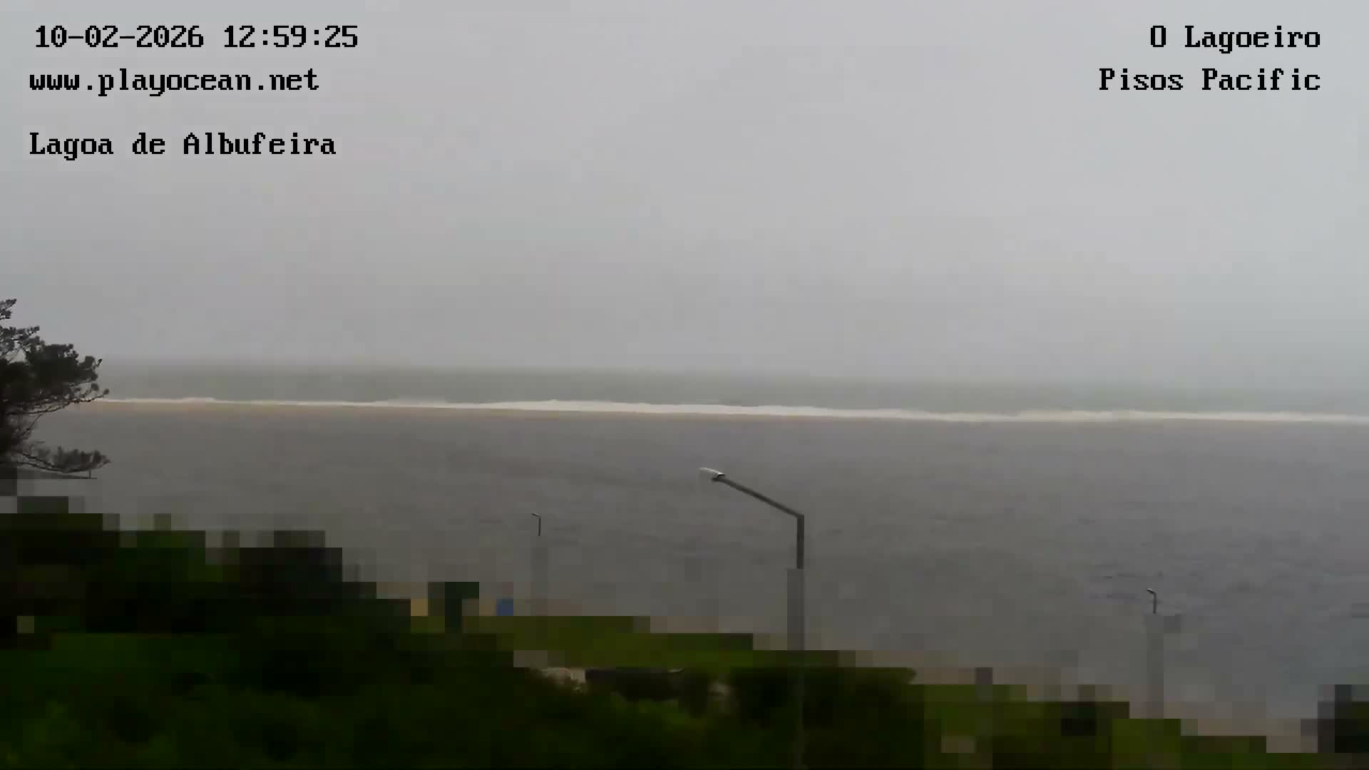 Lagoa de Albufeira Lake Wind Surf Live Cam - Sesimbra, Setubal, Lisbon, Portugal