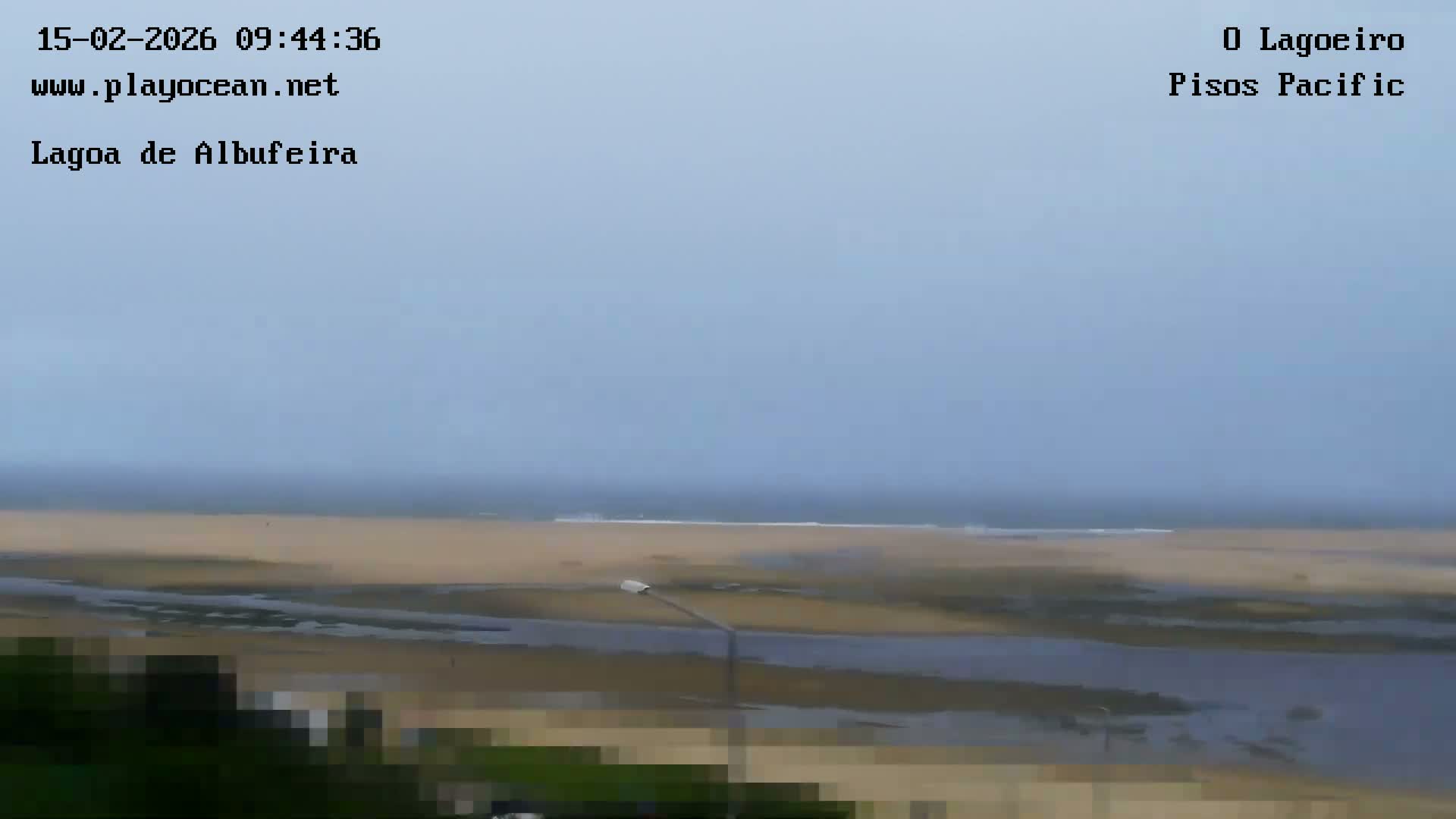 Lagoa de Albufeira Lake Wind Surf Live Cam - Sesimbra, Setubal, Lisbon, Portugal