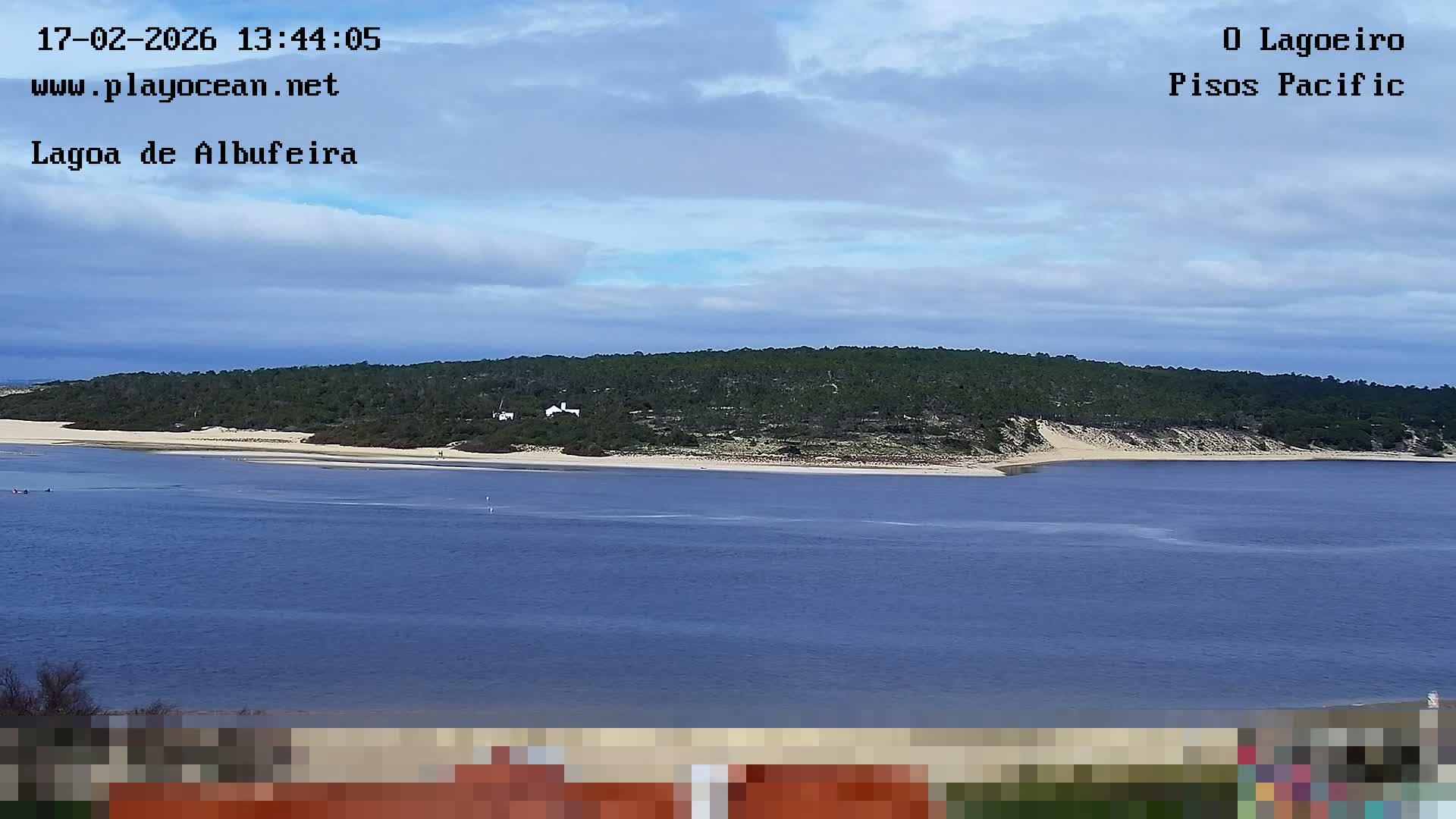 Lagoa de Albufeira Lake Wind Surf Live Cam - Sesimbra, Setubal, Lisbon, Portugal
