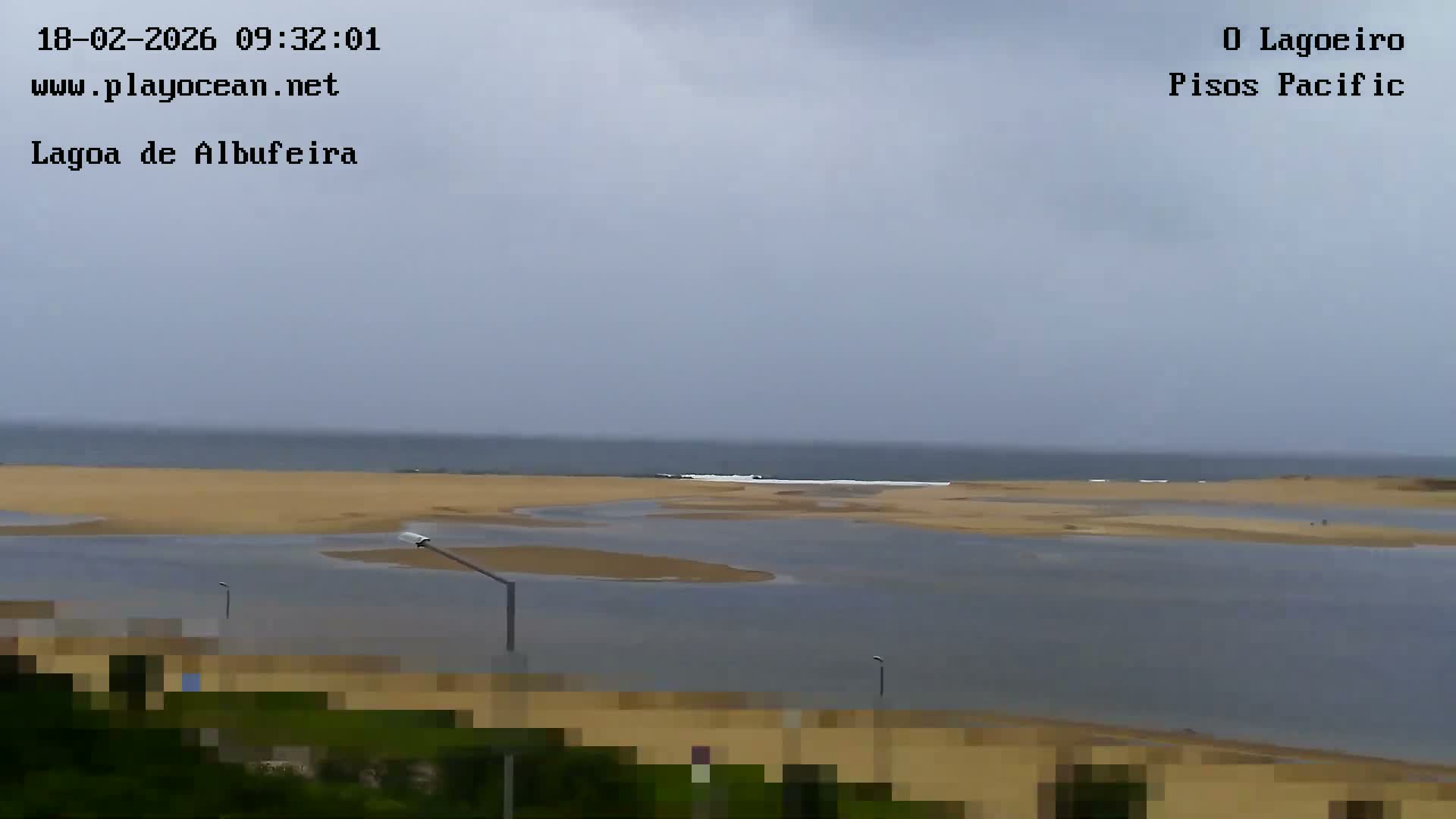 Lagoa de Albufeira Lake Wind Surf Live Cam - Sesimbra, Setubal, Lisbon, Portugal