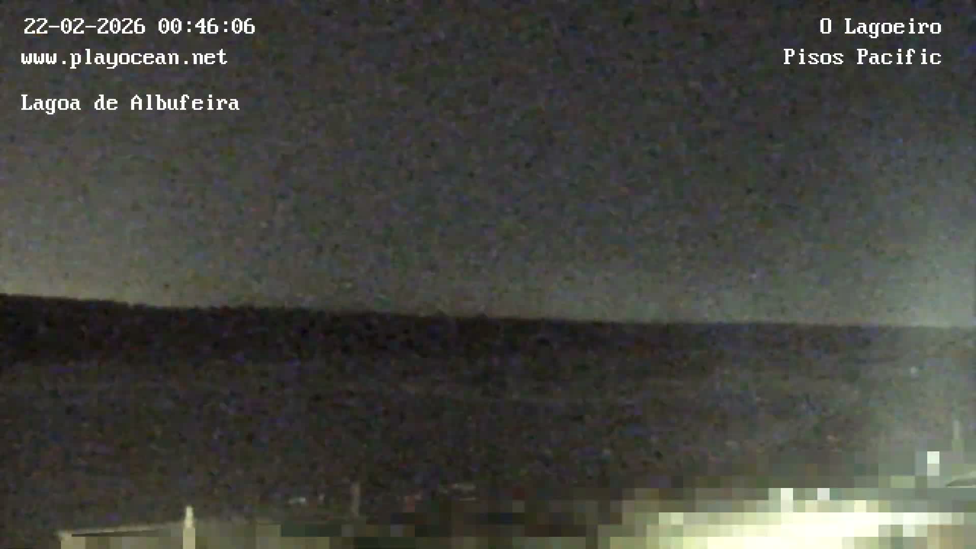 Lagoa de Albufeira Lake Wind Surf Live Cam - Sesimbra, Setubal, Lisbon, Portugal