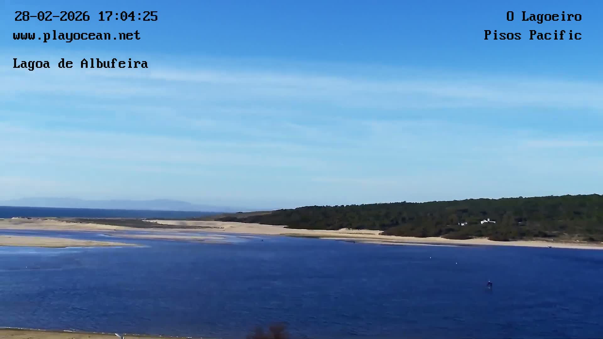 Lagoa de Albufeira Lake Wind Surf Live Cam - Sesimbra, Setubal, Lisbon, Portugal