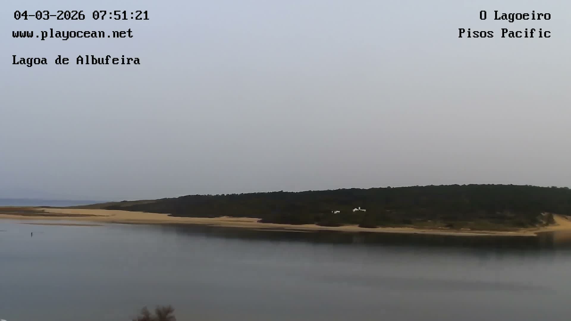 Lagoa de Albufeira Lake Wind Surf Live Cam - Sesimbra, Setubal, Lisbon, Portugal