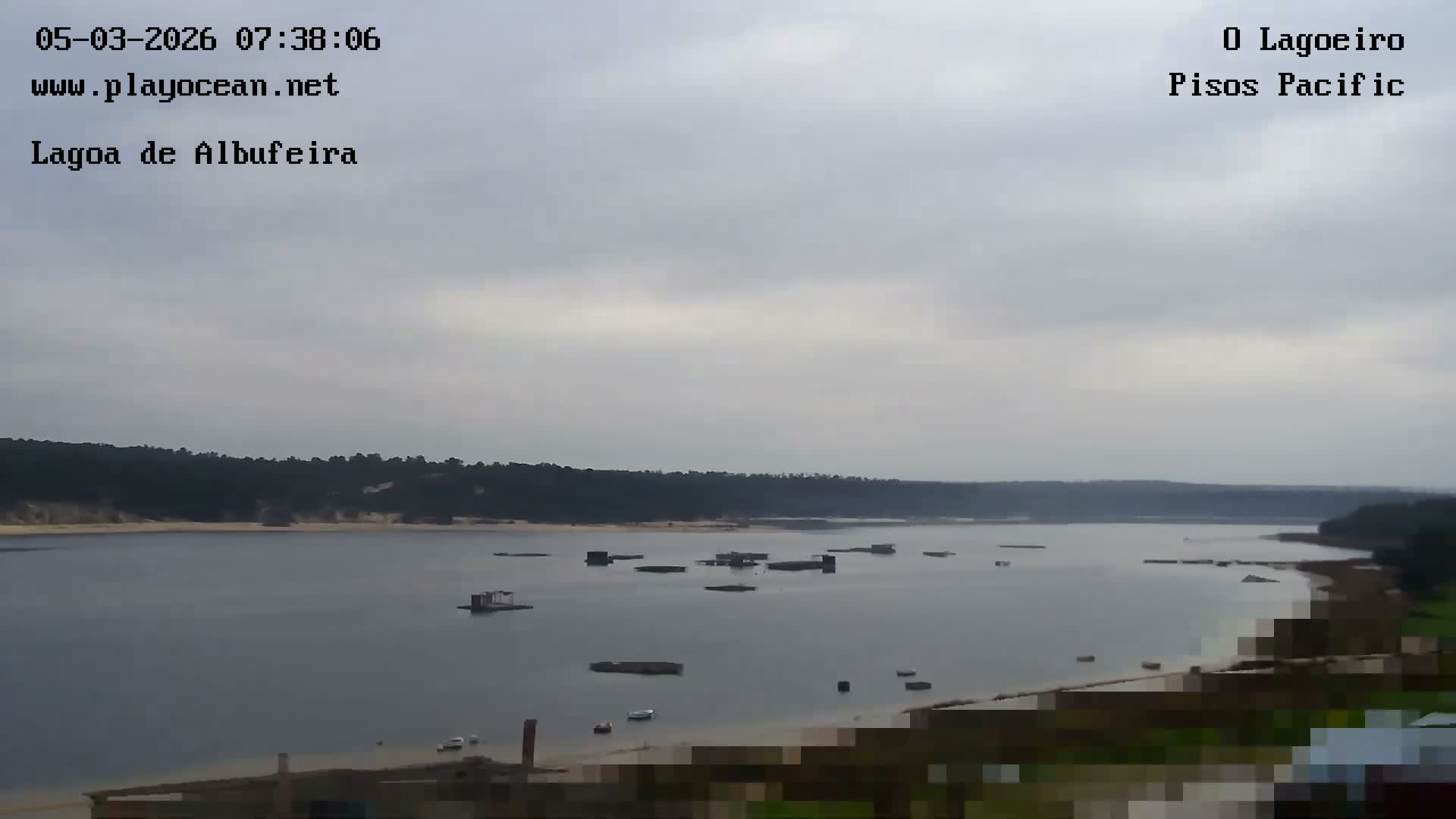 Lagoa de Albufeira Lake Wind Surf Live Cam - Sesimbra, Setubal, Lisbon, Portugal
