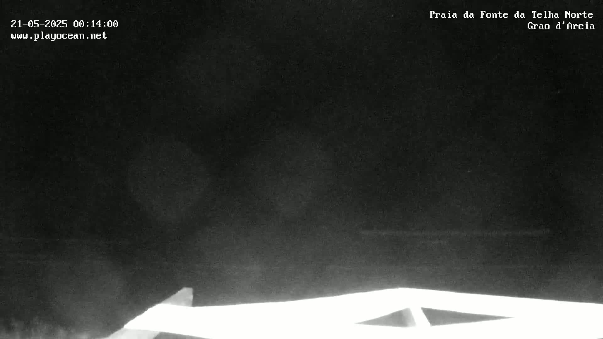 Praia da Fonte da Telha Beach, Costa de Caparica Surf  Live Cam - Almada, Setubal, Lisbon, Portugal