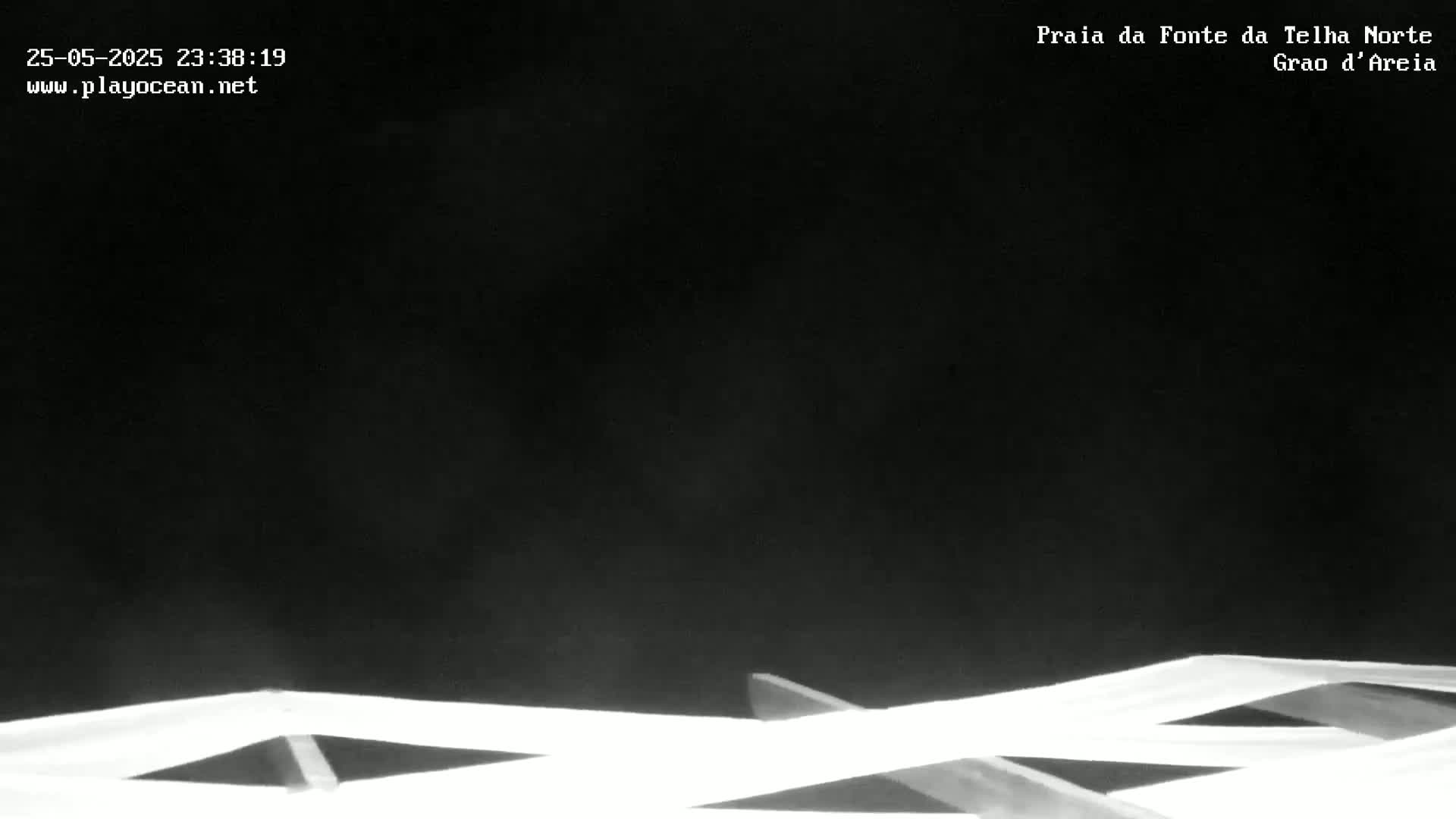 Praia da Fonte da Telha Beach, Costa de Caparica Surf  Live Cam - Almada, Setubal, Lisbon, Portugal