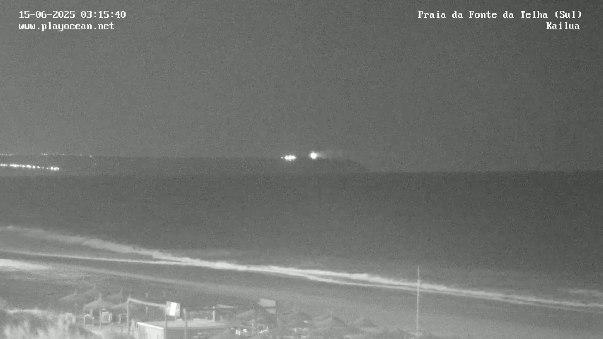 Praia da Fonte da Telha Beach, Costa de Caparica Surf  Live Cam - Almada, Setubal, Portugal