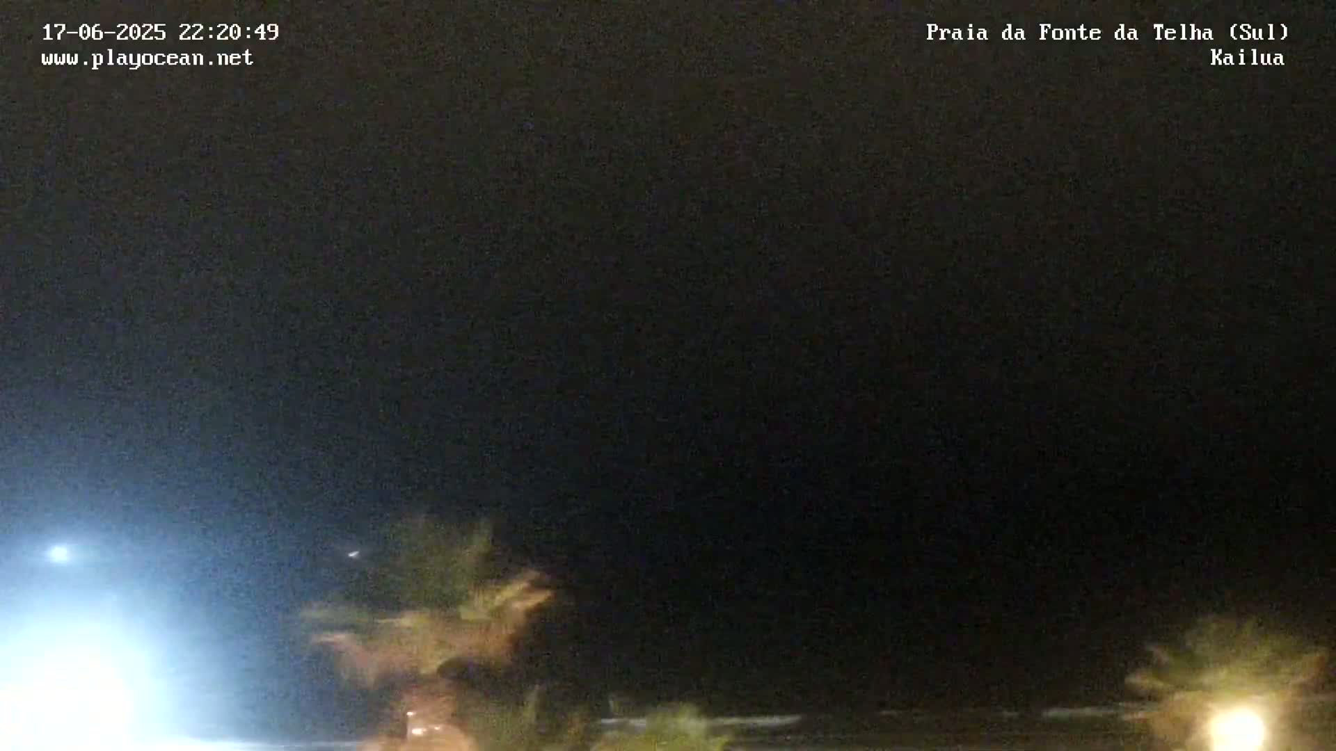 Praia da Fonte da Telha Beach, Costa de Caparica Surf  Live Cam - Almada, Setubal, Lisbon, Portugal
