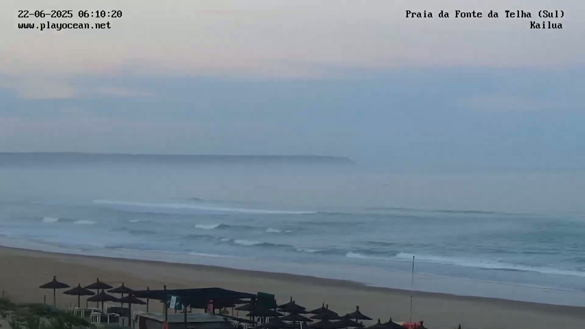 Praia da Fonte da Telha Beach, Costa de Caparica Surf  Live Cam - Almada, Setubal, Lisbon, Portugal