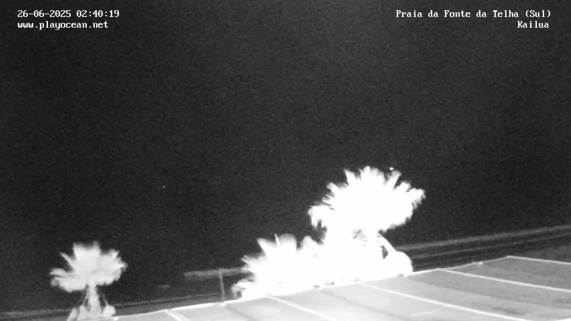 Praia da Fonte da Telha Beach, Costa de Caparica Surf  Live Cam - Almada, Setubal, Lisbon, Portugal