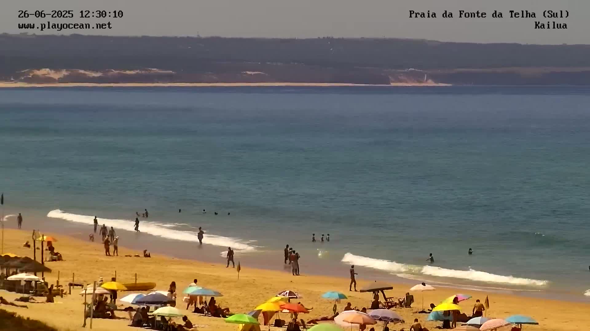 Praia da Fonte da Telha Beach, Costa de Caparica Surf  Live Cam - Almada, Setubal, Lisbon, Portugal