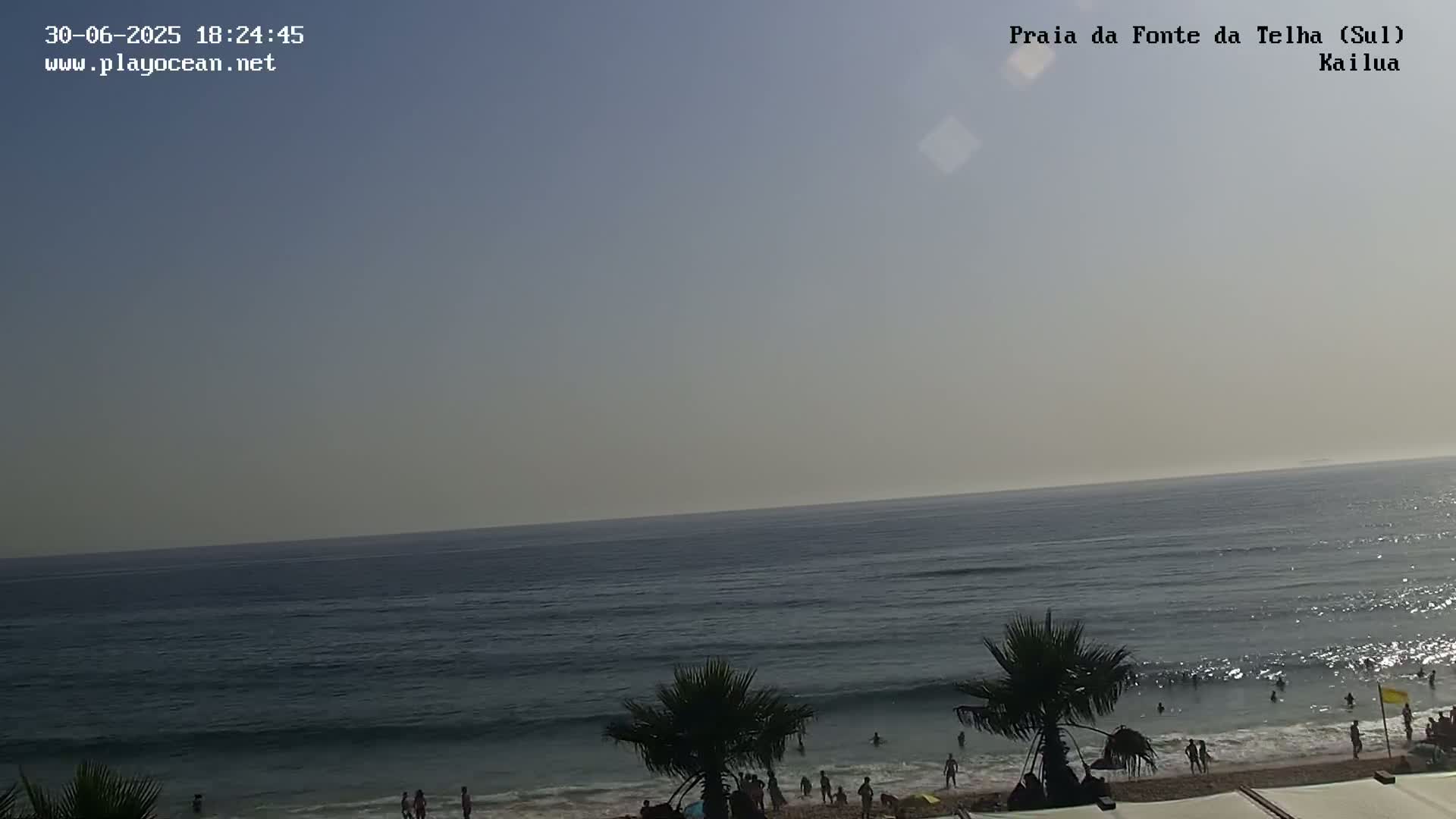 Praia da Fonte da Telha Beach, Costa de Caparica Surf  Live Cam - Almada, Setubal, Lisbon, Portugal