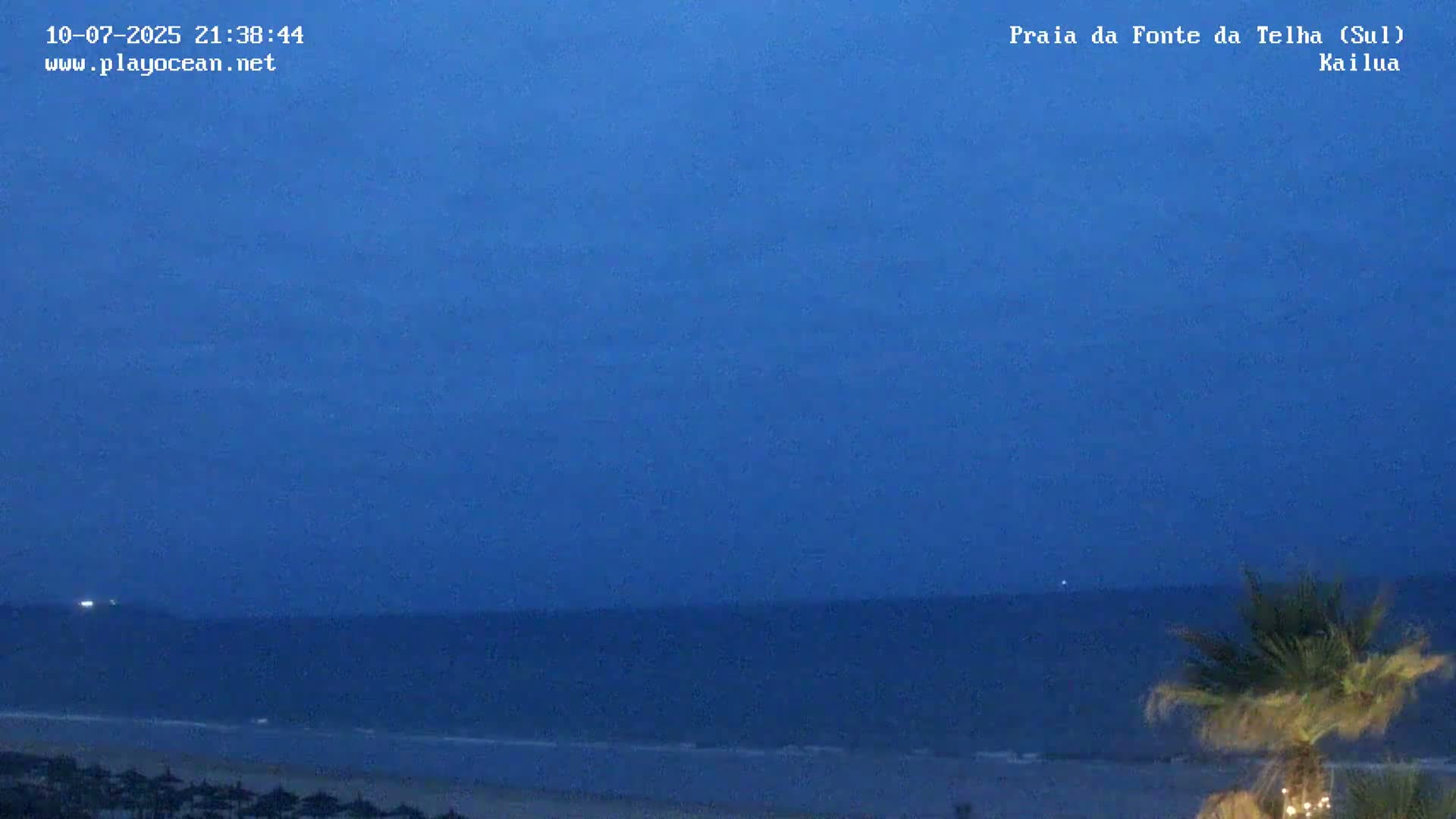 Praia da Fonte da Telha Beach, Costa de Caparica Surf  Live Cam - Almada, Setubal, Lisbon, Portugal