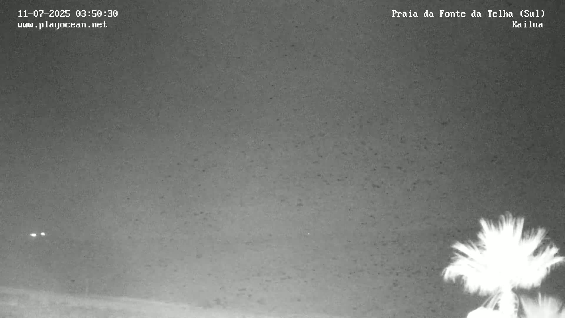 Praia da Fonte da Telha Beach, Costa de Caparica Surf  Live Cam - Almada, Setubal, Lisbon, Portugal