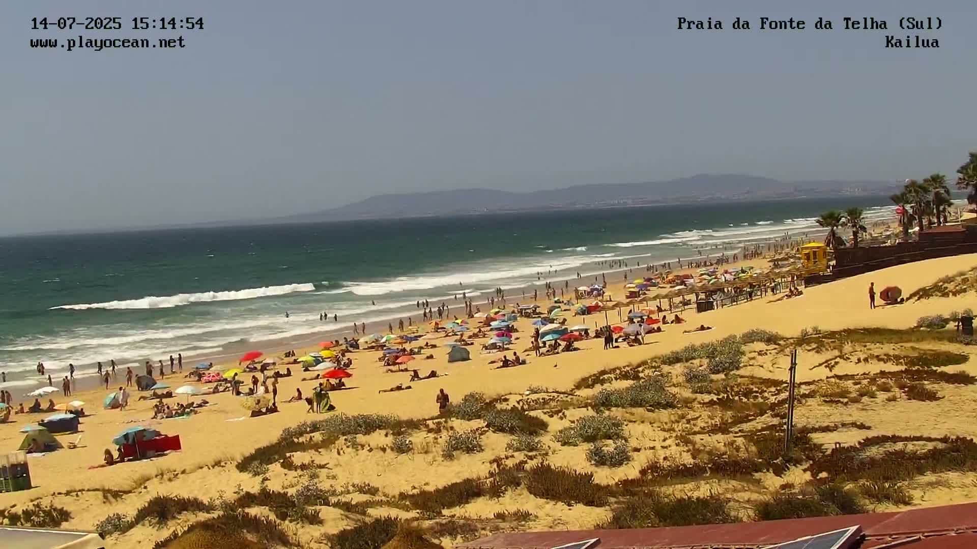 Praia da Fonte da Telha Beach, Costa de Caparica Surf  Live Cam - Almada, Setubal, Lisbon, Portugal