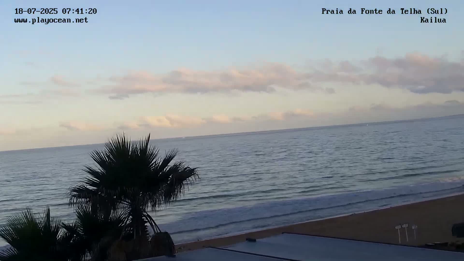 Praia da Fonte da Telha Beach, Costa de Caparica Surf  Live Cam - Almada, Setubal, Lisbon, Portugal