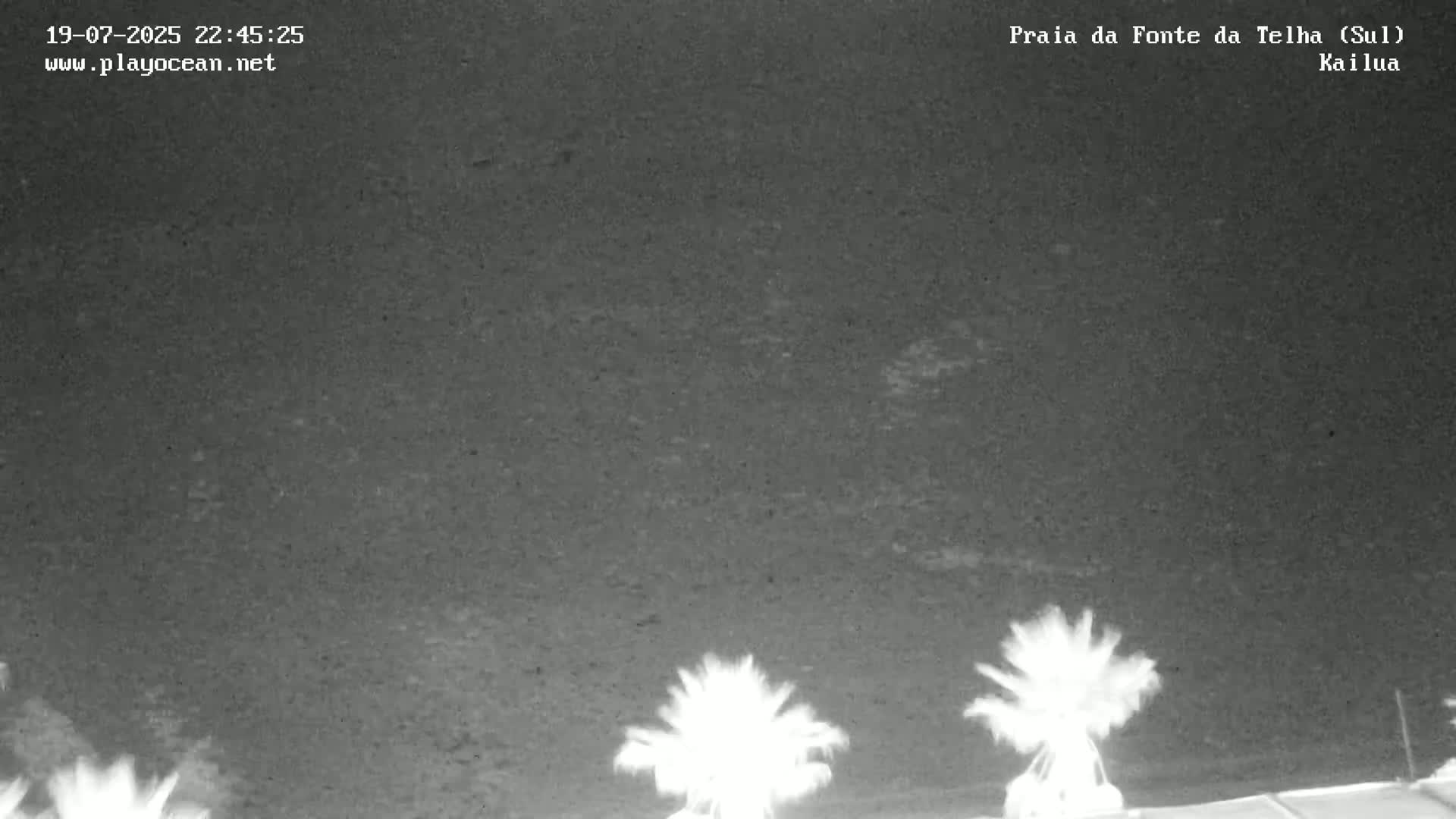 Praia da Fonte da Telha Beach, Costa de Caparica Surf  Live Cam - Almada, Setubal, Lisbon, Portugal