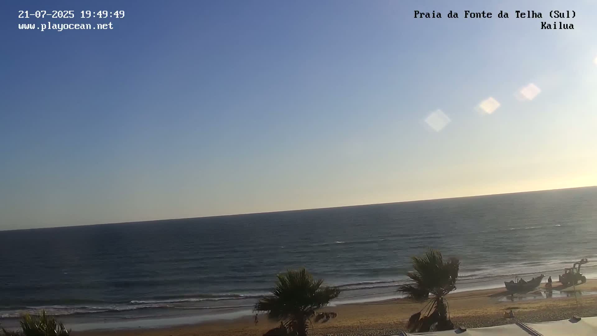 Praia da Fonte da Telha Beach, Costa de Caparica Surf  Live Cam - Almada, Setubal, Lisbon, Portugal