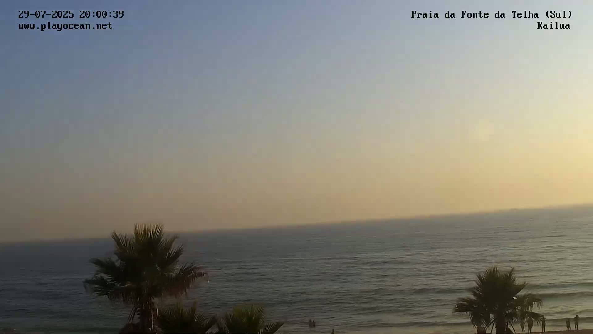 Praia da Fonte da Telha Beach, Costa de Caparica Surf  Live Cam - Almada, Setubal, Lisbon, Portugal