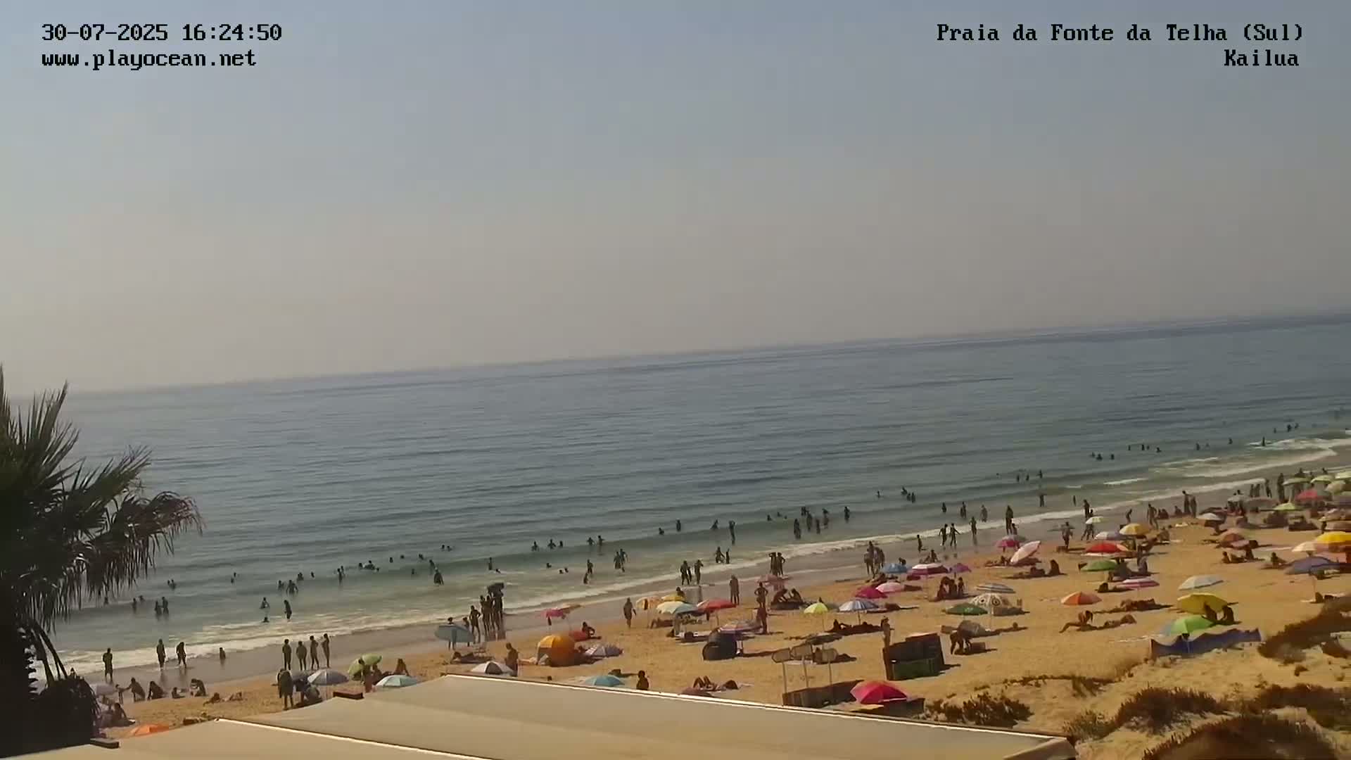 Praia da Fonte da Telha Beach, Costa de Caparica Surf  Live Cam - Almada, Setubal, Lisbon, Portugal